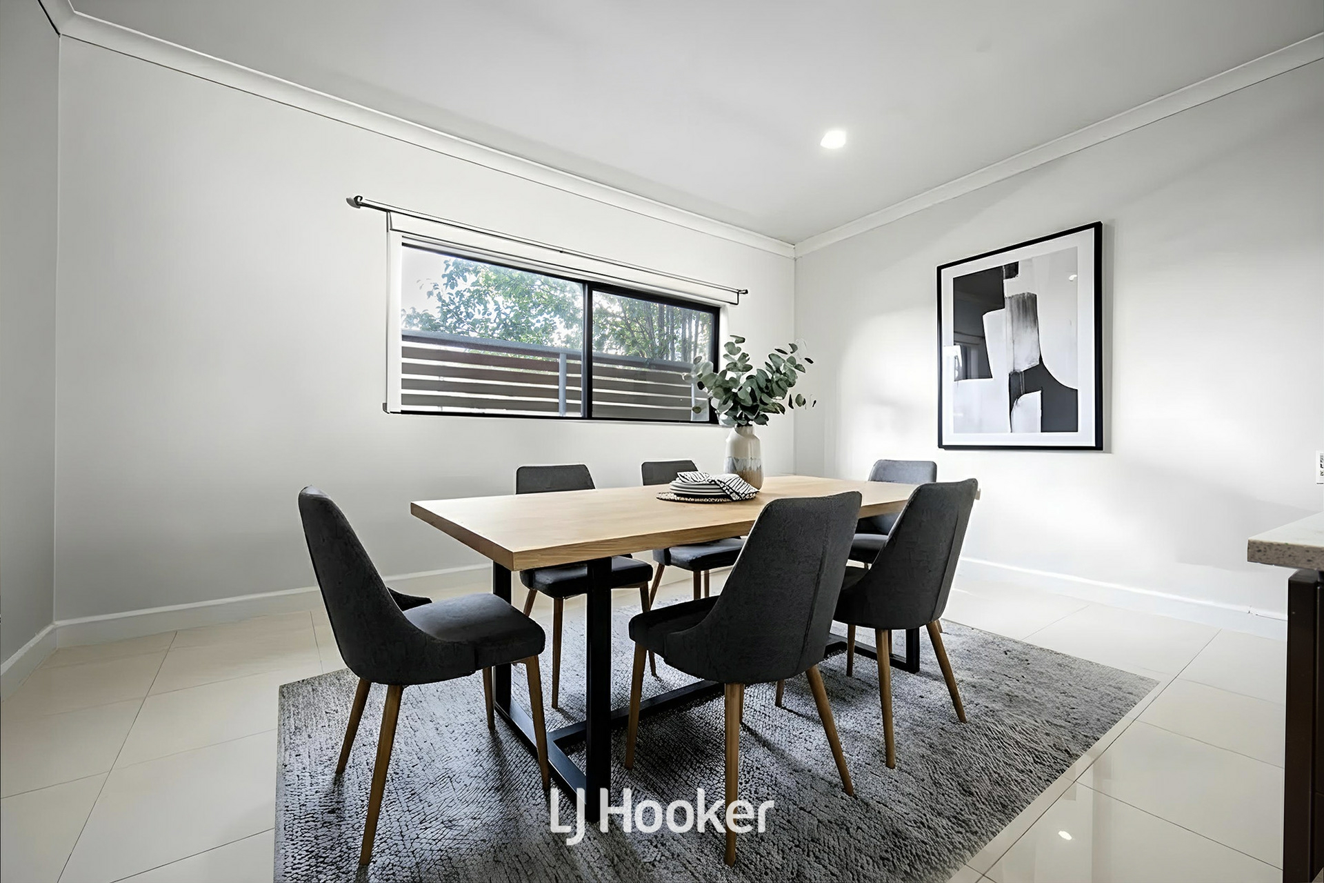 8A Hornsby Street — photo 3 of 15
