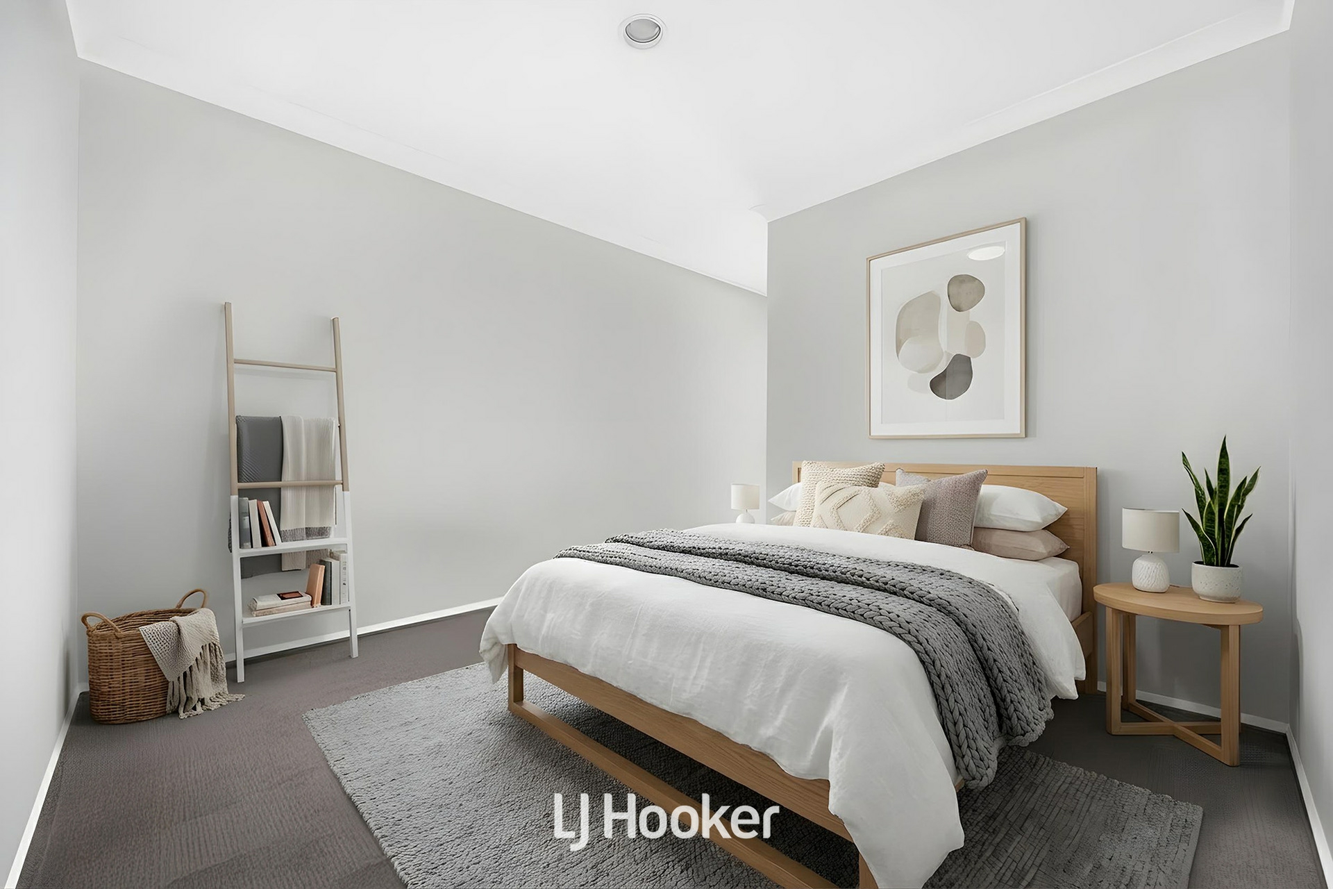 8A Hornsby Street — photo 9 of 15