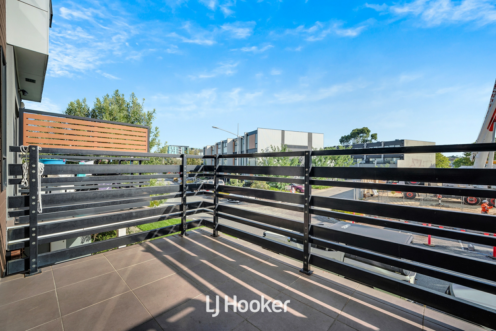 8A Hornsby Street — photo 10 of 15