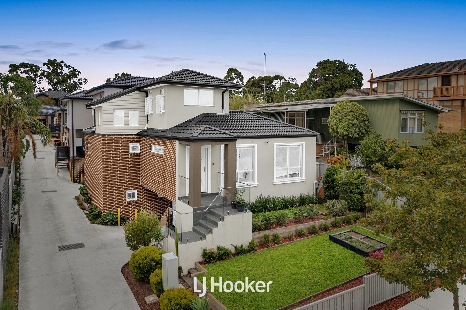 1/1 Gell Court — photo from LJ Hooker Dandenong City | Berwick