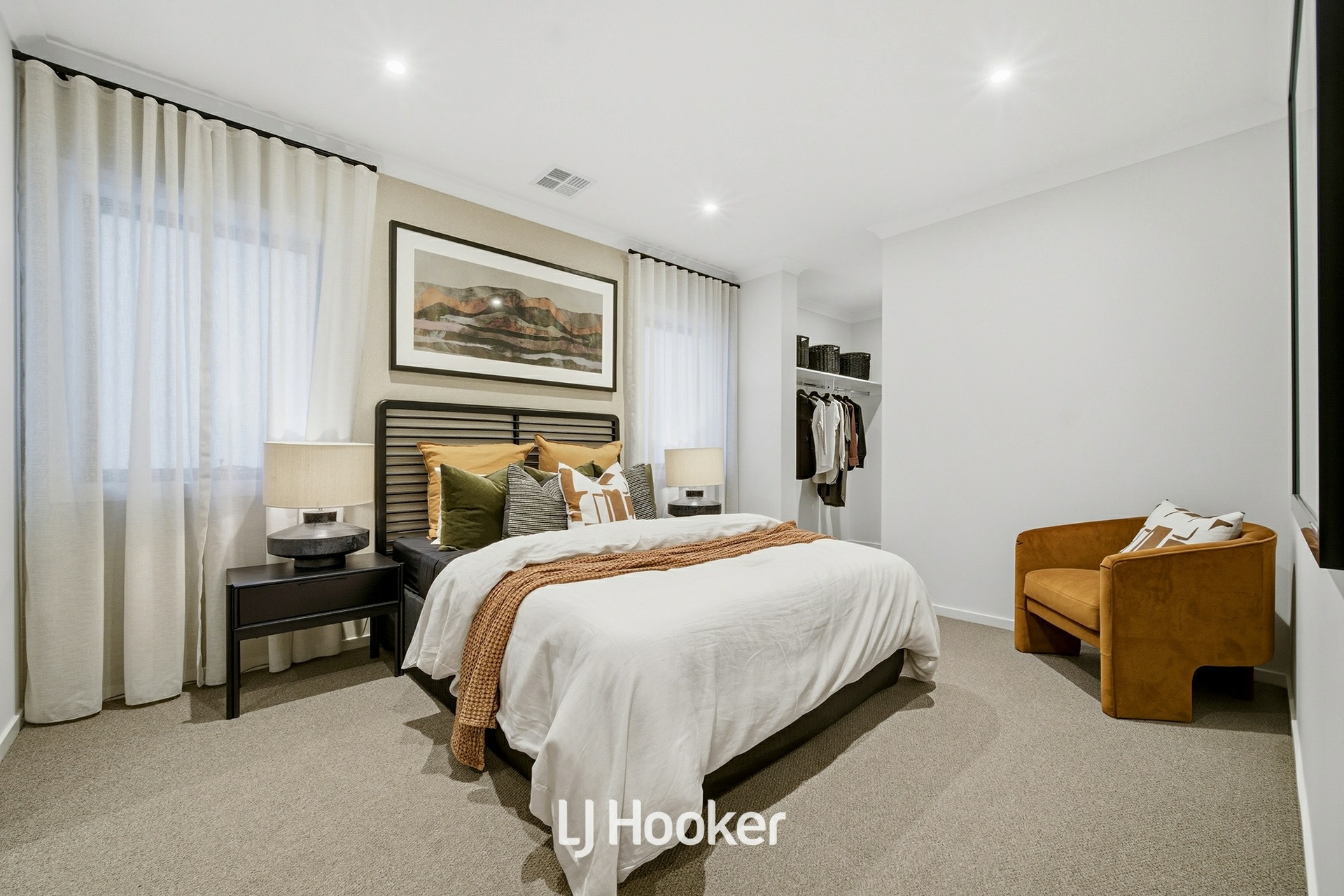 26 Zagros Street — photo 18 of 27