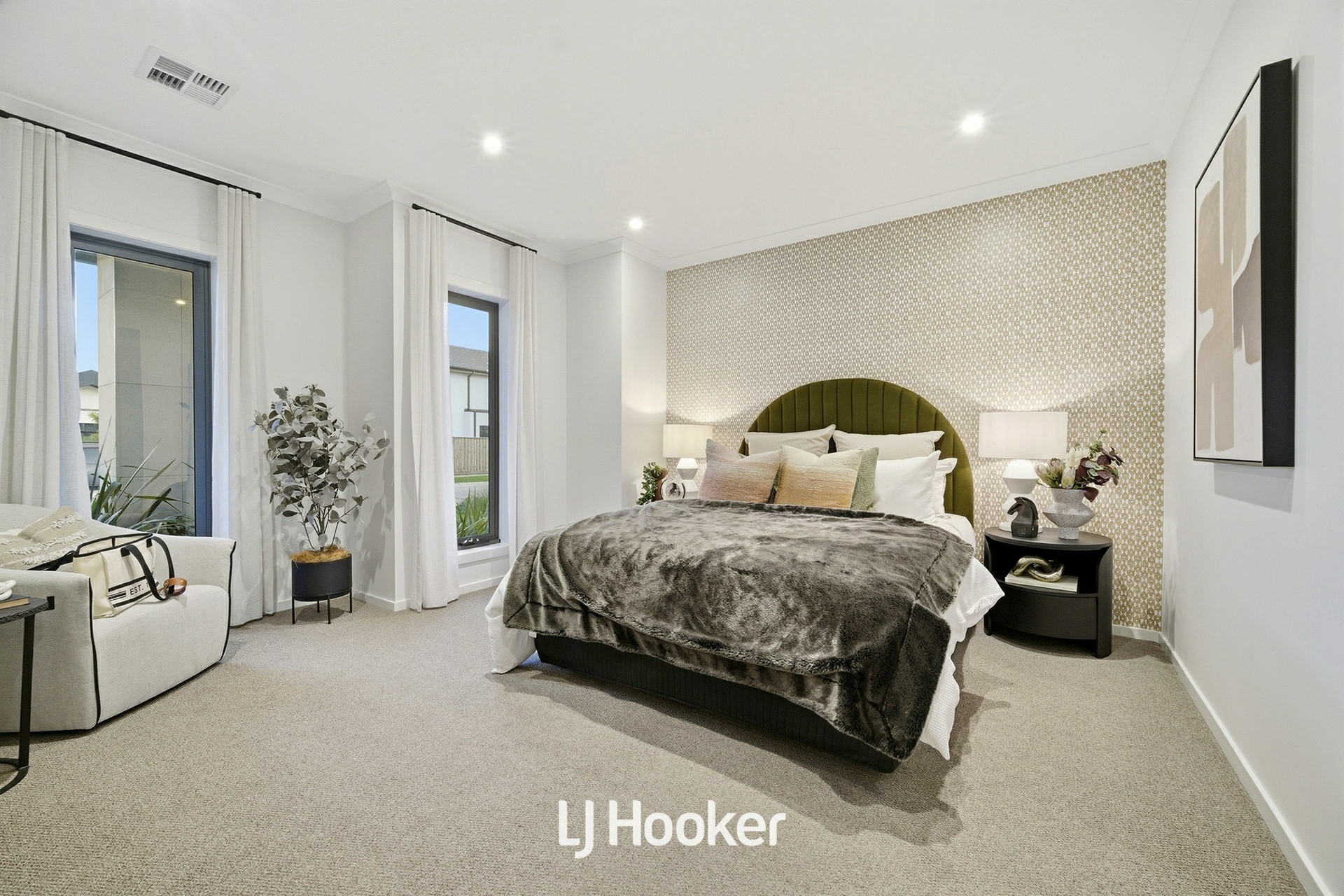 26 Zagros Street — photo 19 of 27
