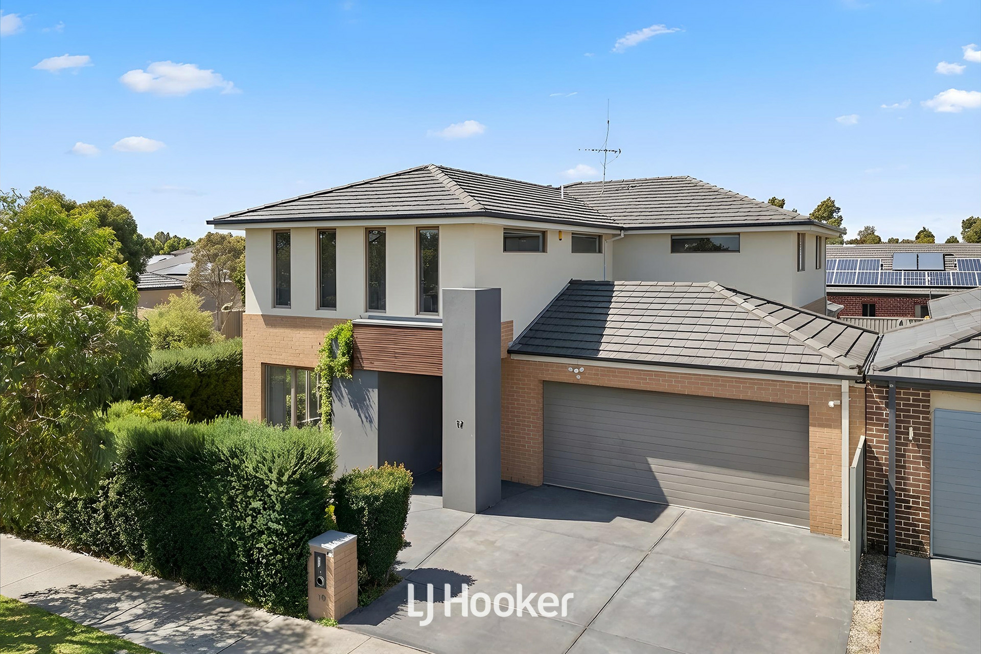 19 Mcewan Drive, Cranbourne East