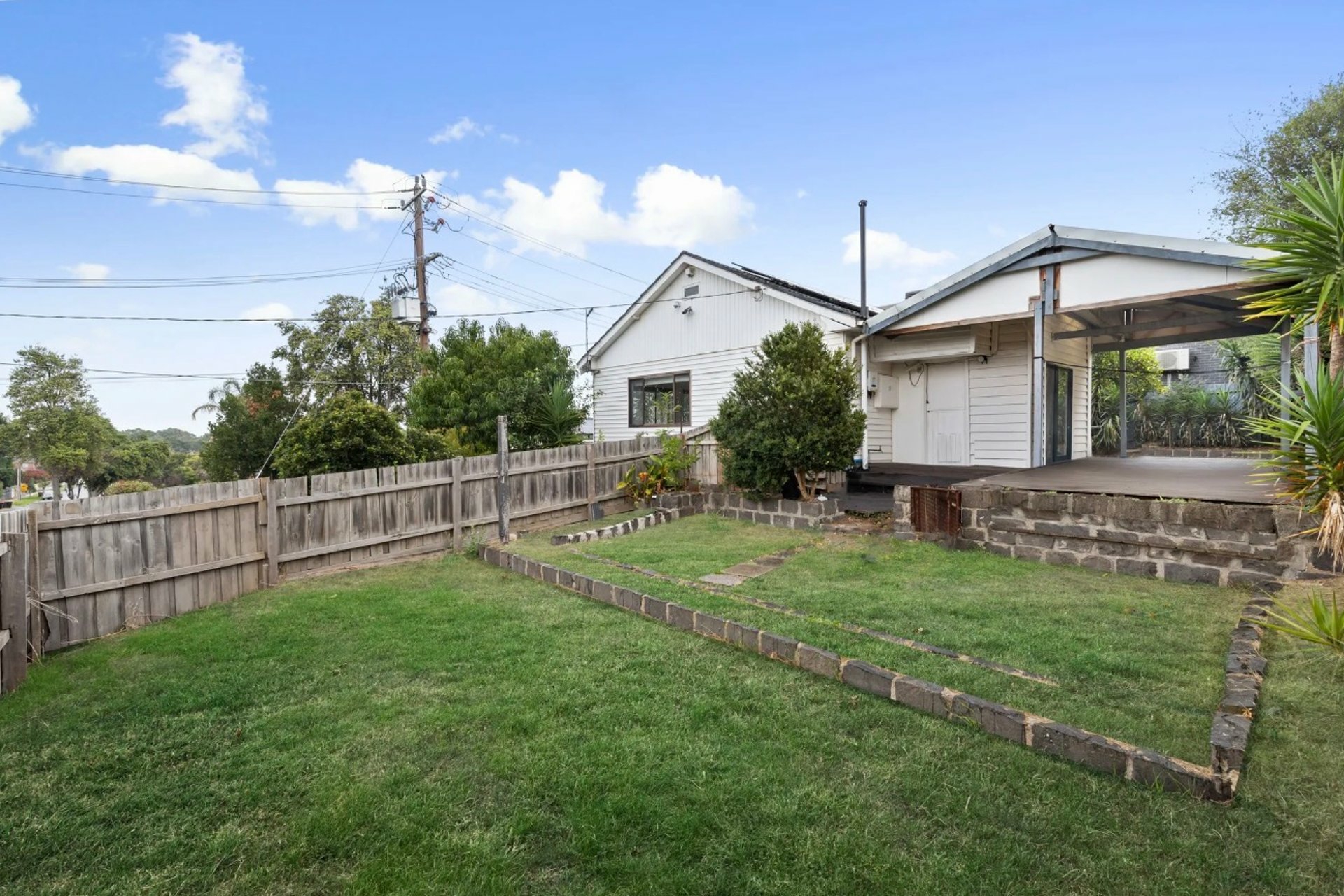 41 King George Parade — photo 7 of 8