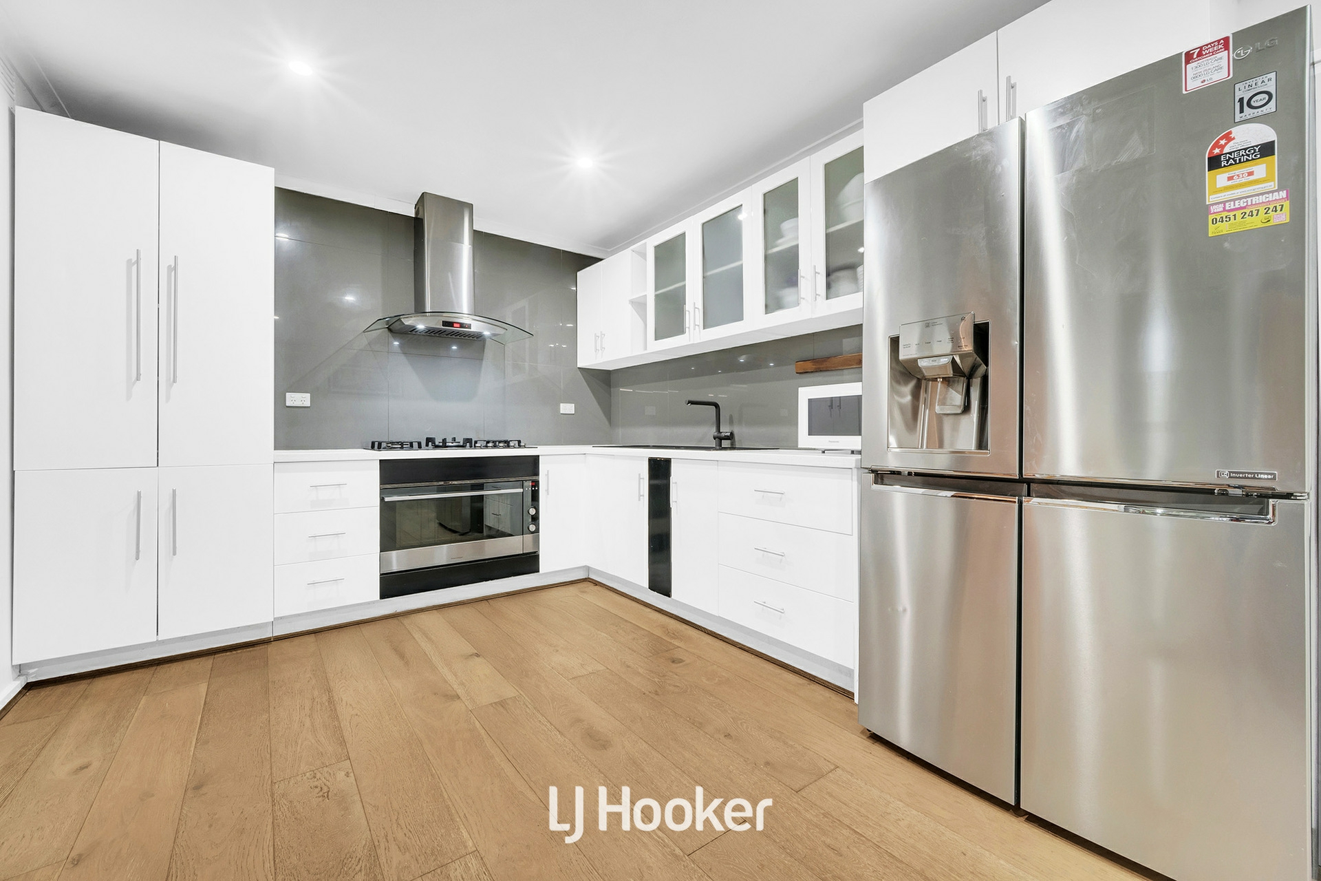 65 Hanleth Avenue — photo 3 of 20