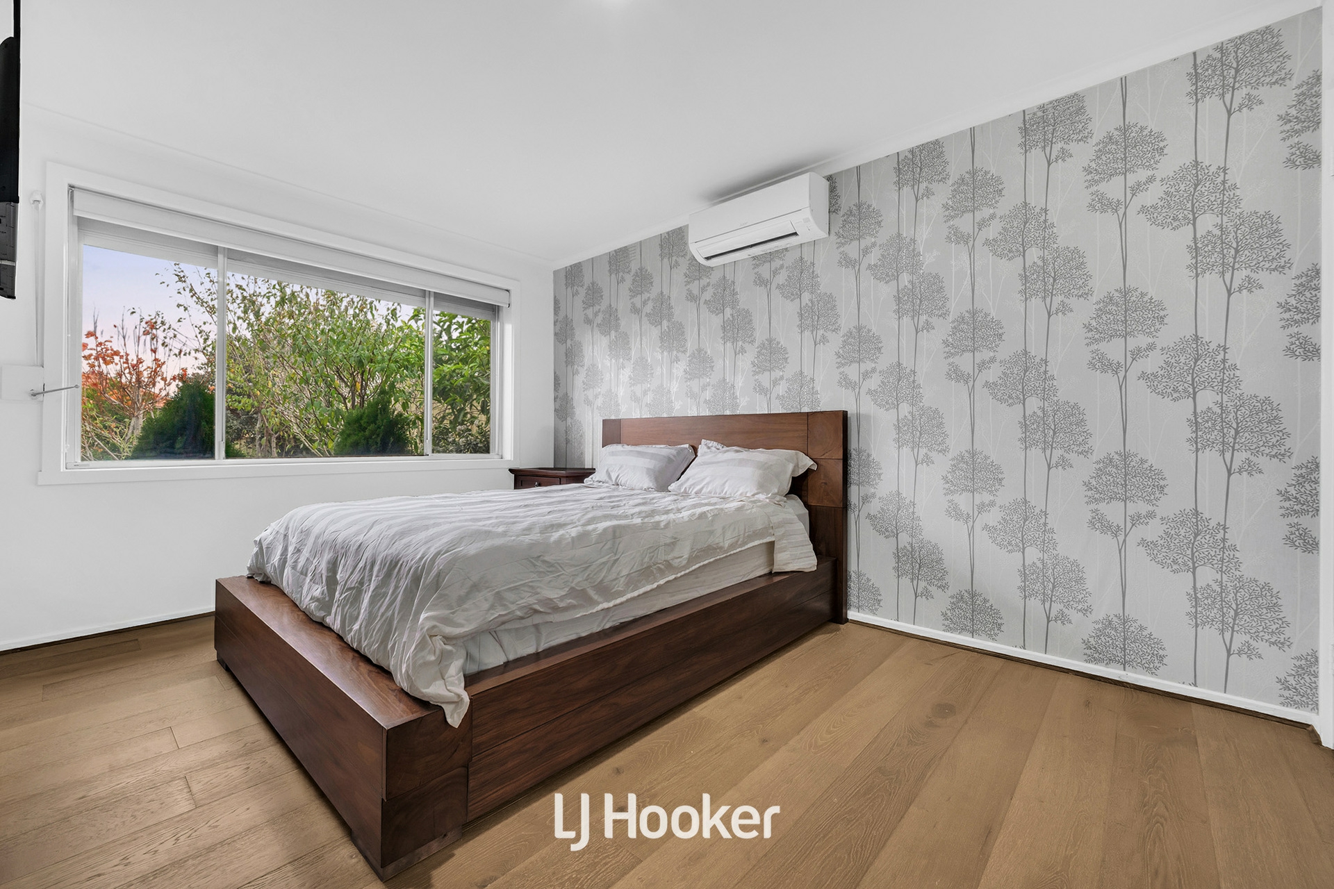 65 Hanleth Avenue — photo 6 of 20