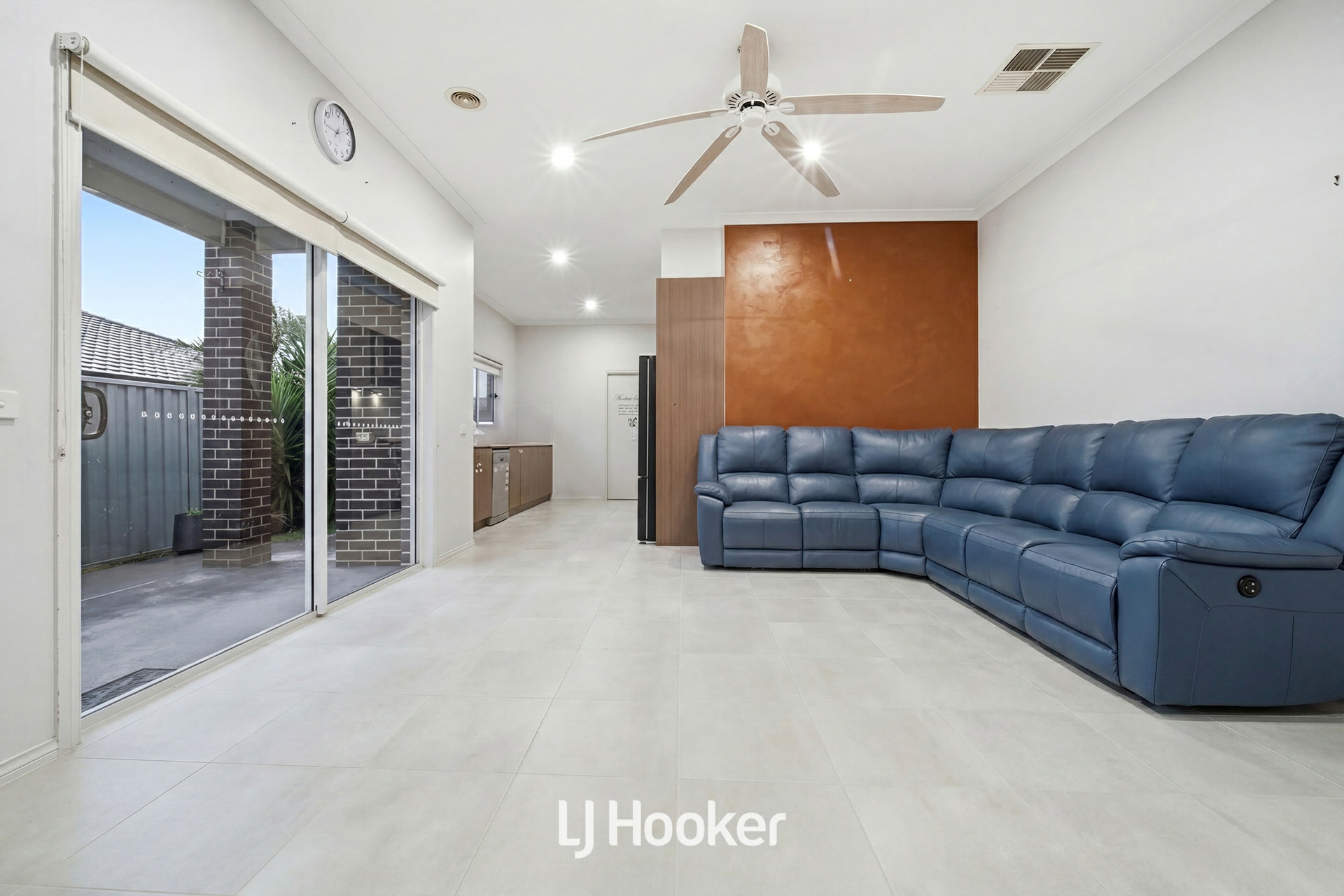 102 Linsell Boulevard — photo 6 of 24