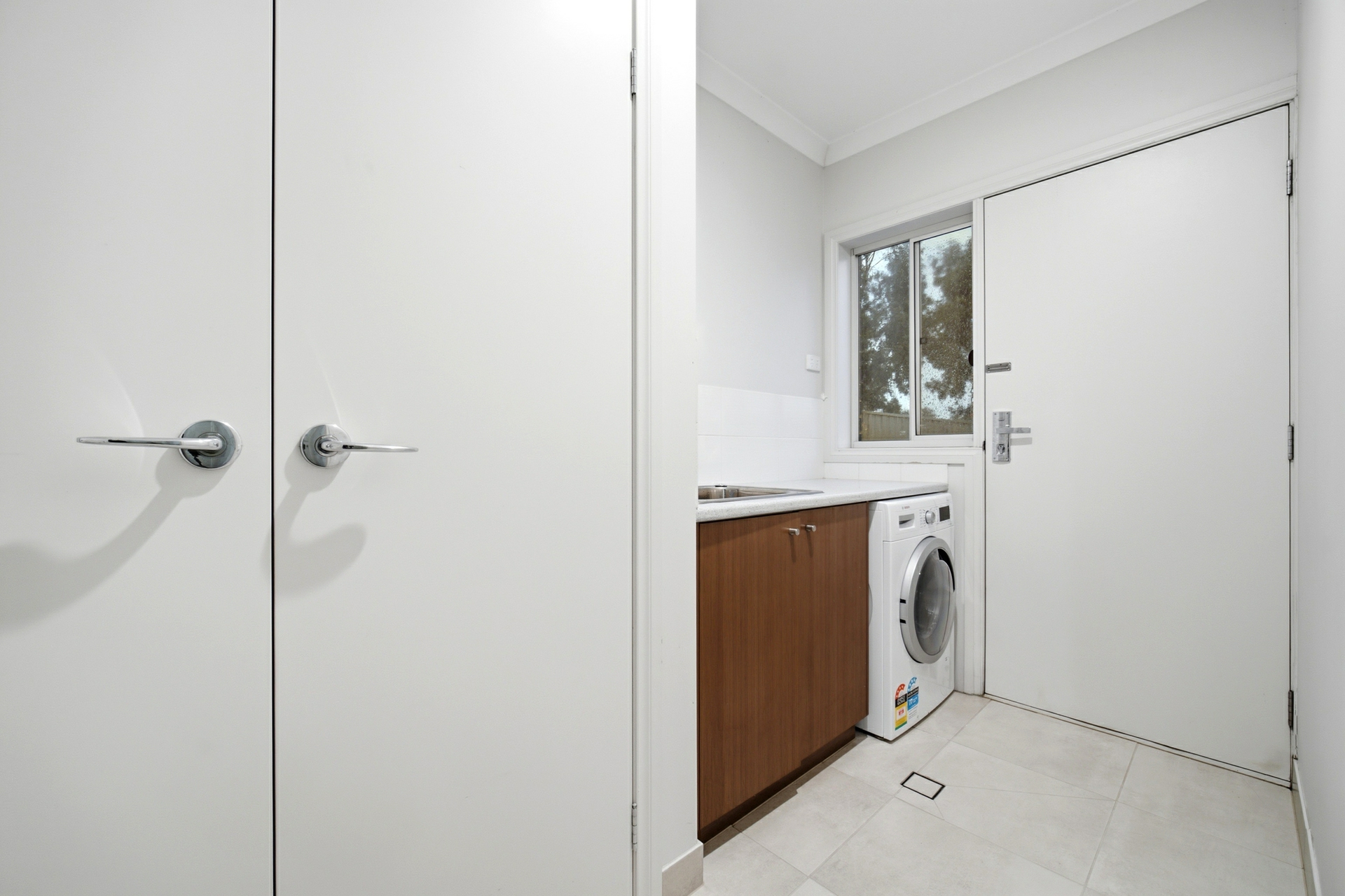 102 Linsell Boulevard — photo 8 of 24
