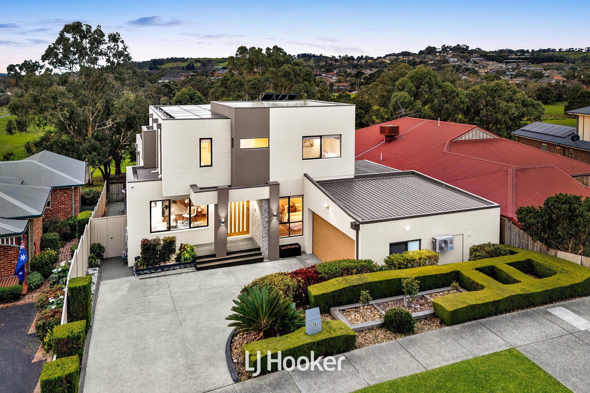 70 Telford Drive — photo from LJ Hooker Dandenong City | Berwick