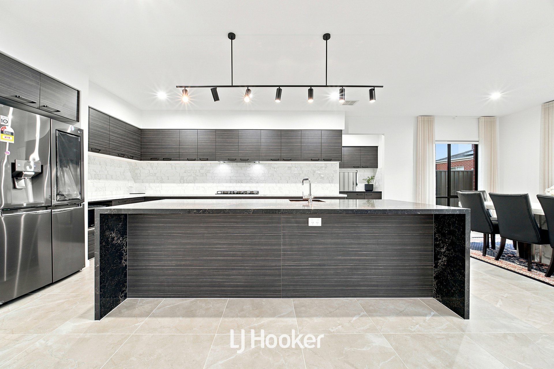 29 Orana Boulevard — photo 9 of 30