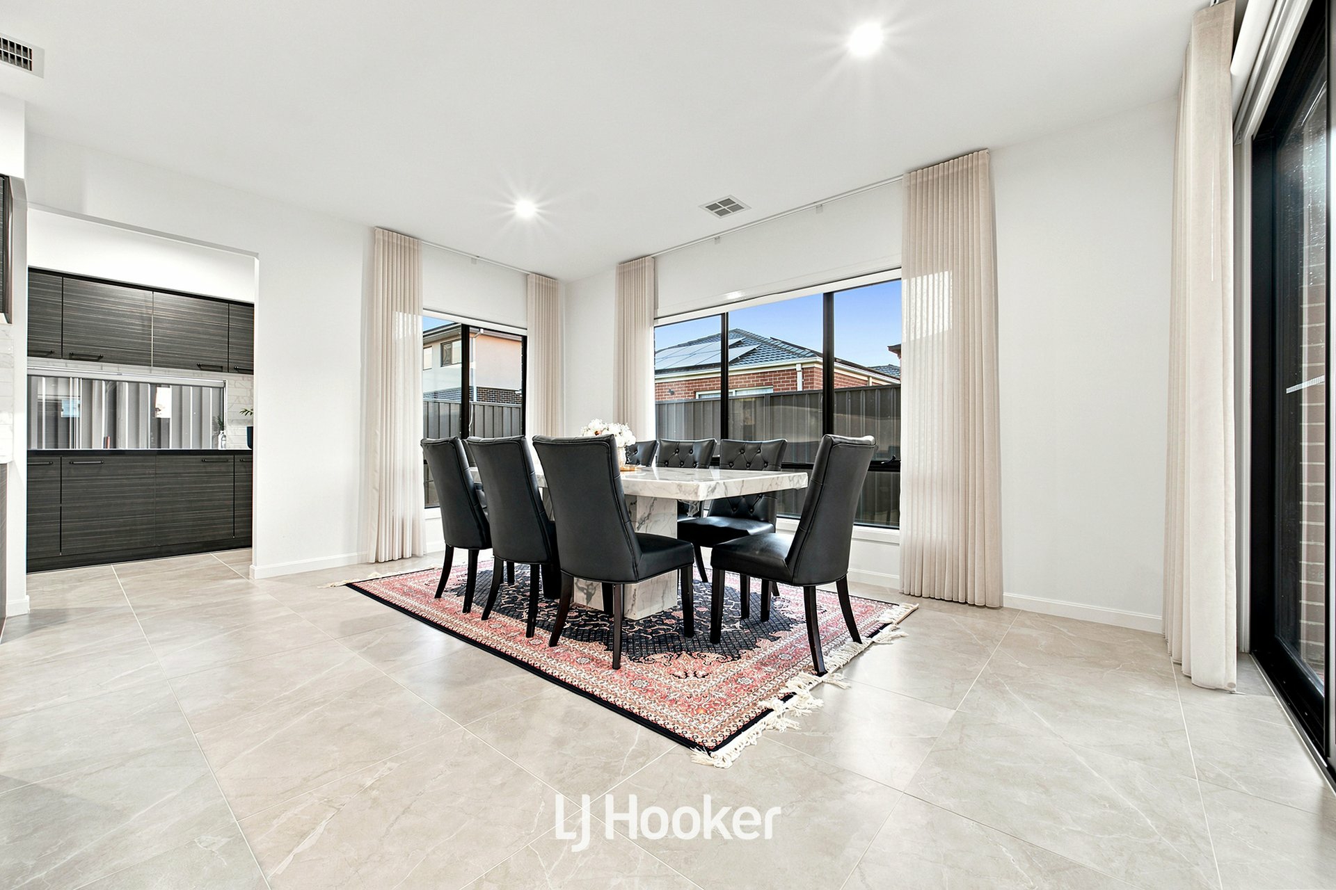 29 Orana Boulevard — photo 11 of 30