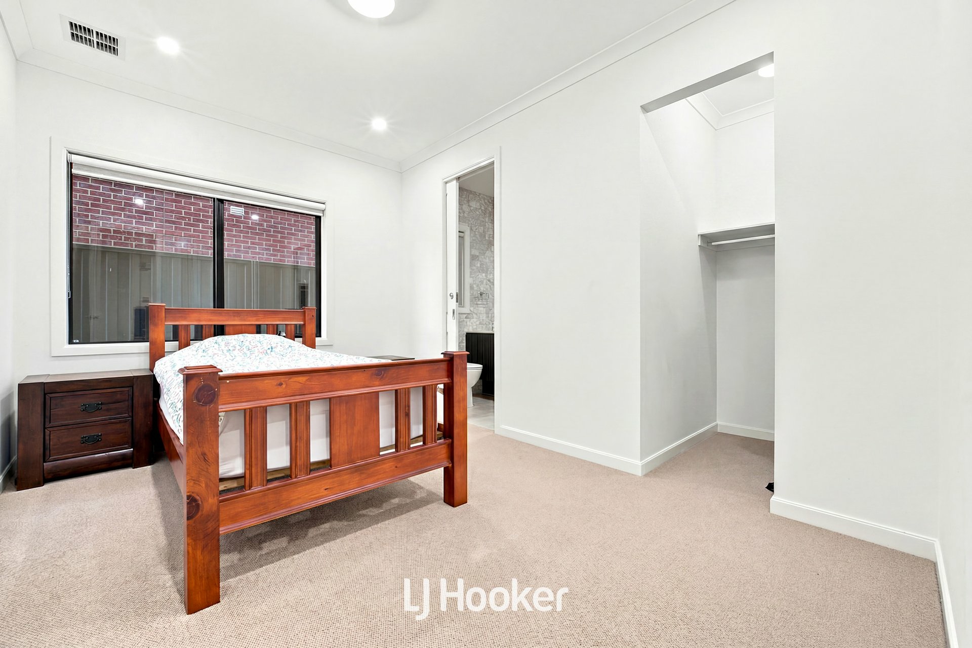 29 Orana Boulevard — photo 23 of 30