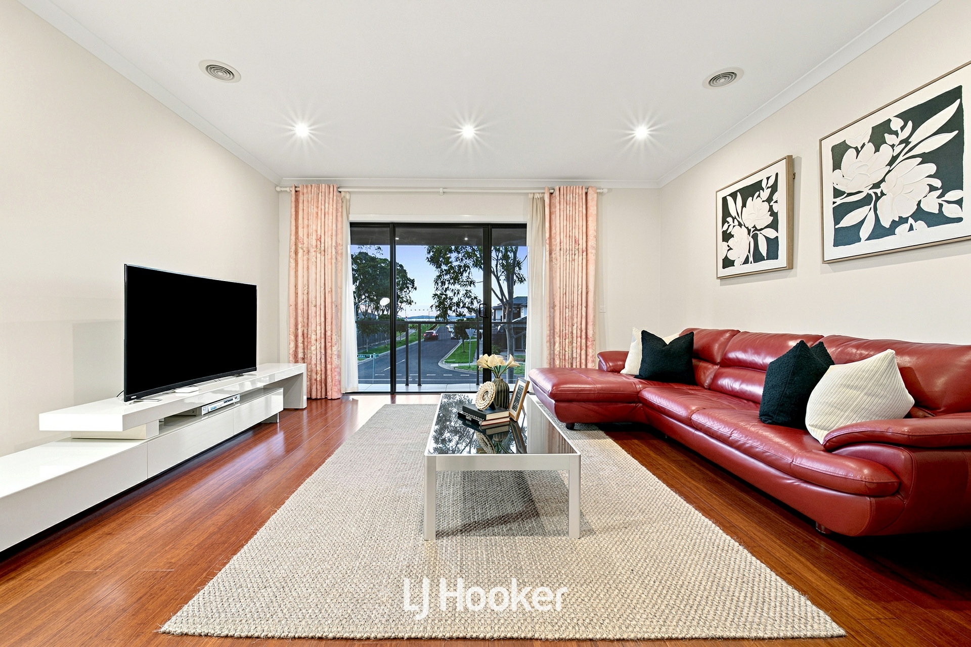 97 Alarah Boulevard — photo 14 of 30