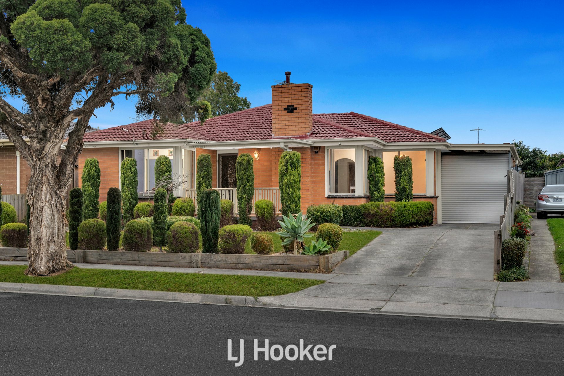 11 Johnson Street — photo from LJ Hooker Dandenong City | Berwick