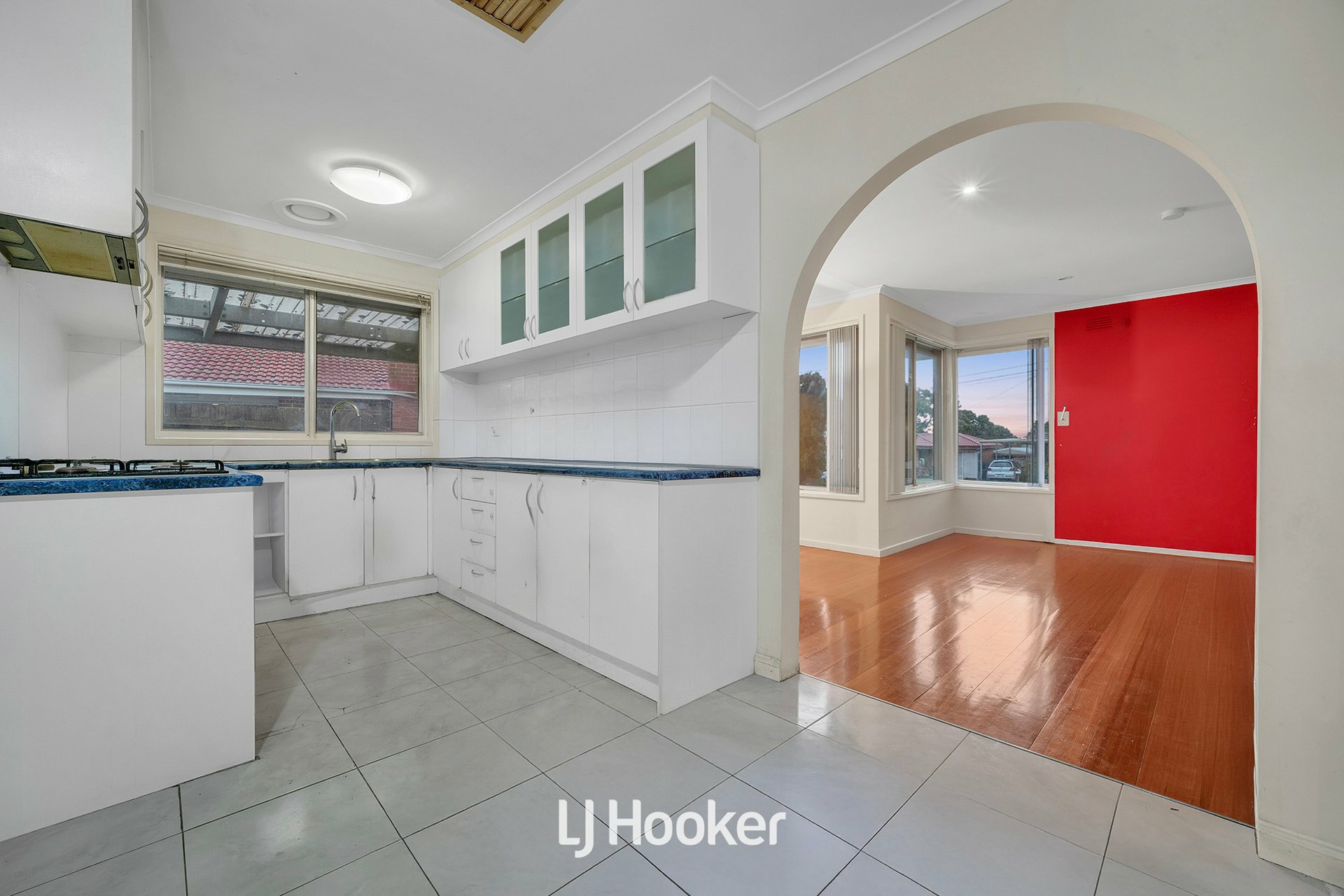 11 Johnson Street — photo 5 of 19