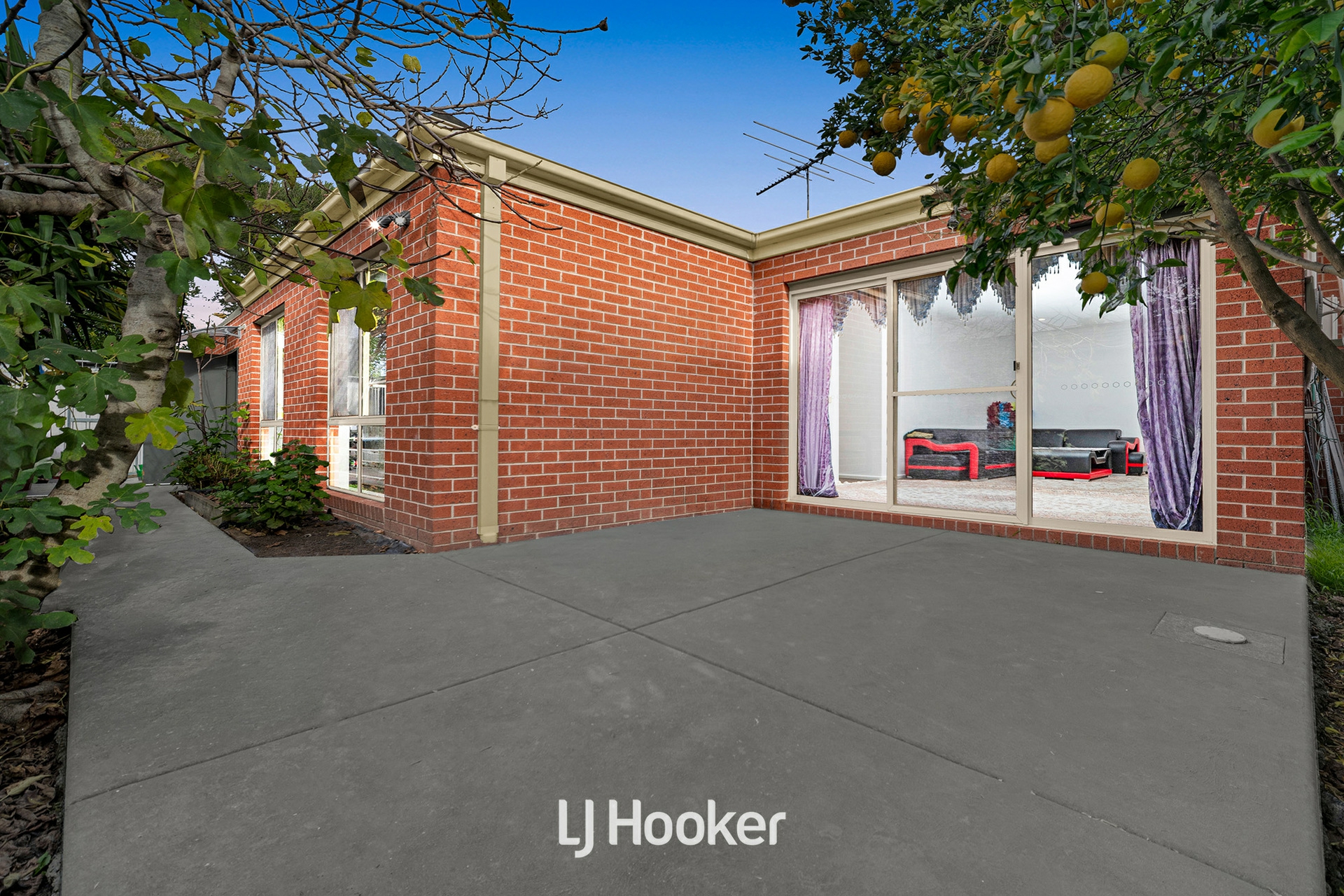 2/20 Louis Street — photo 10 of 15
