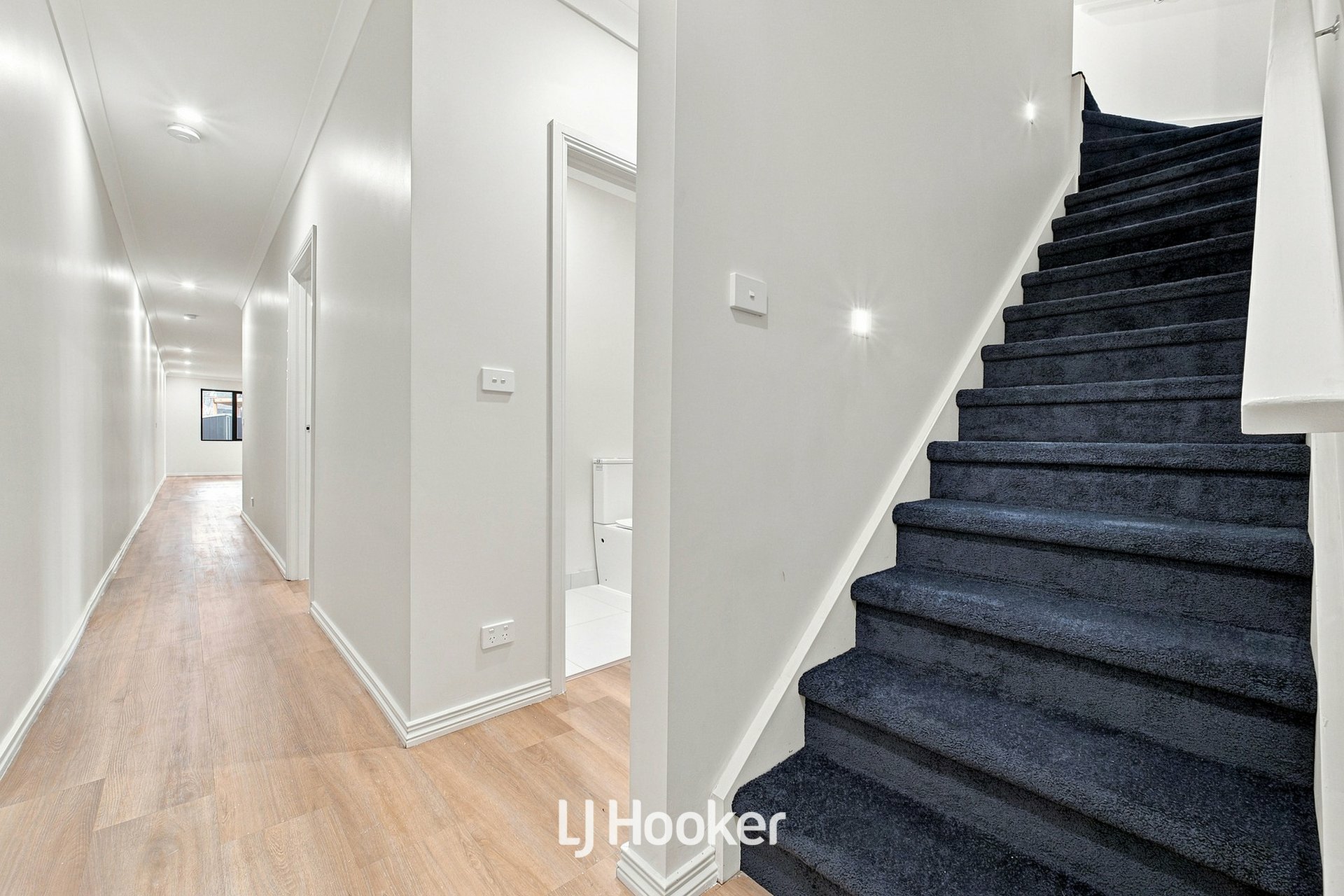 36a Rowan Drive — photo 8 of 22