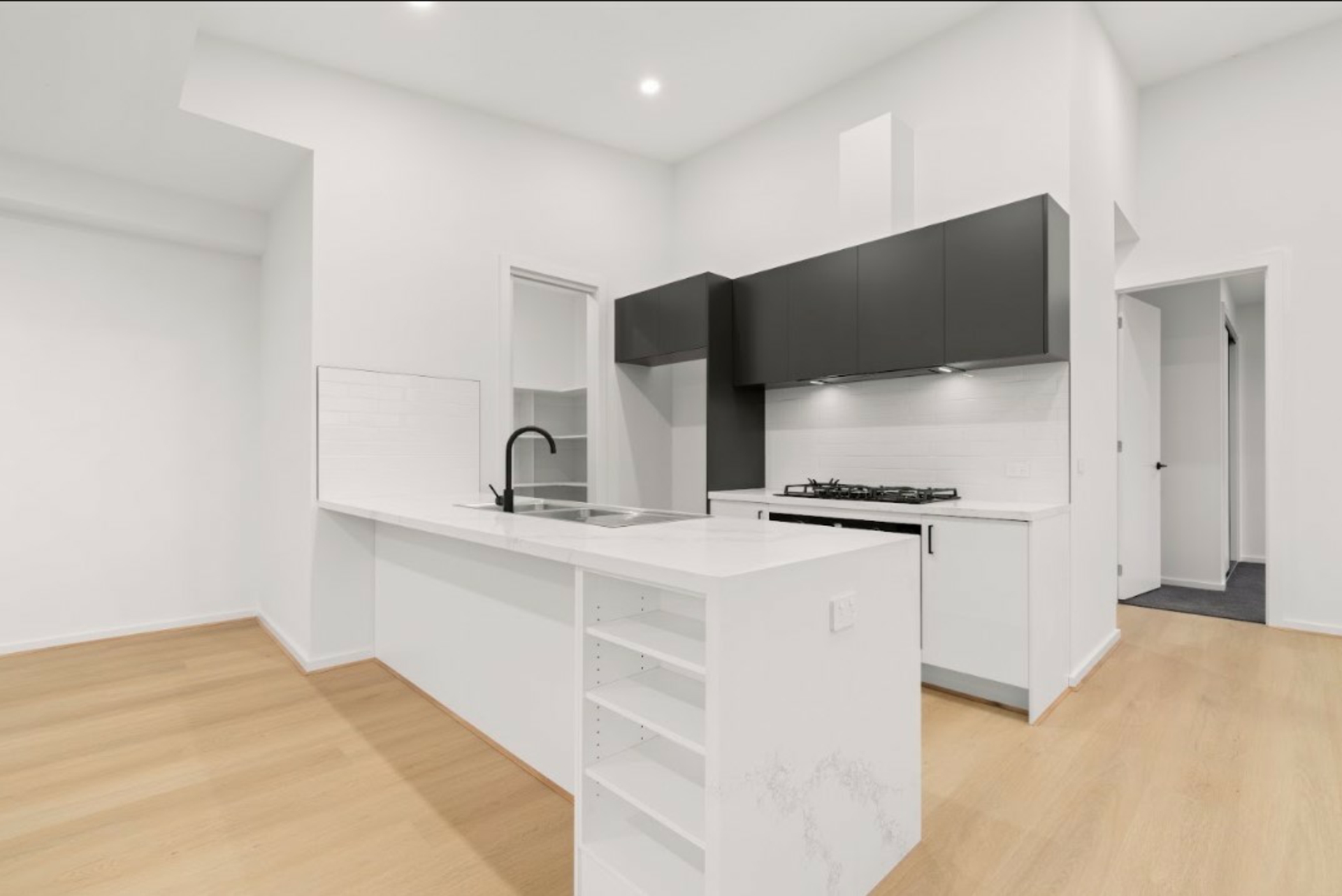 1/4 Haven Court — photo 7 of 14