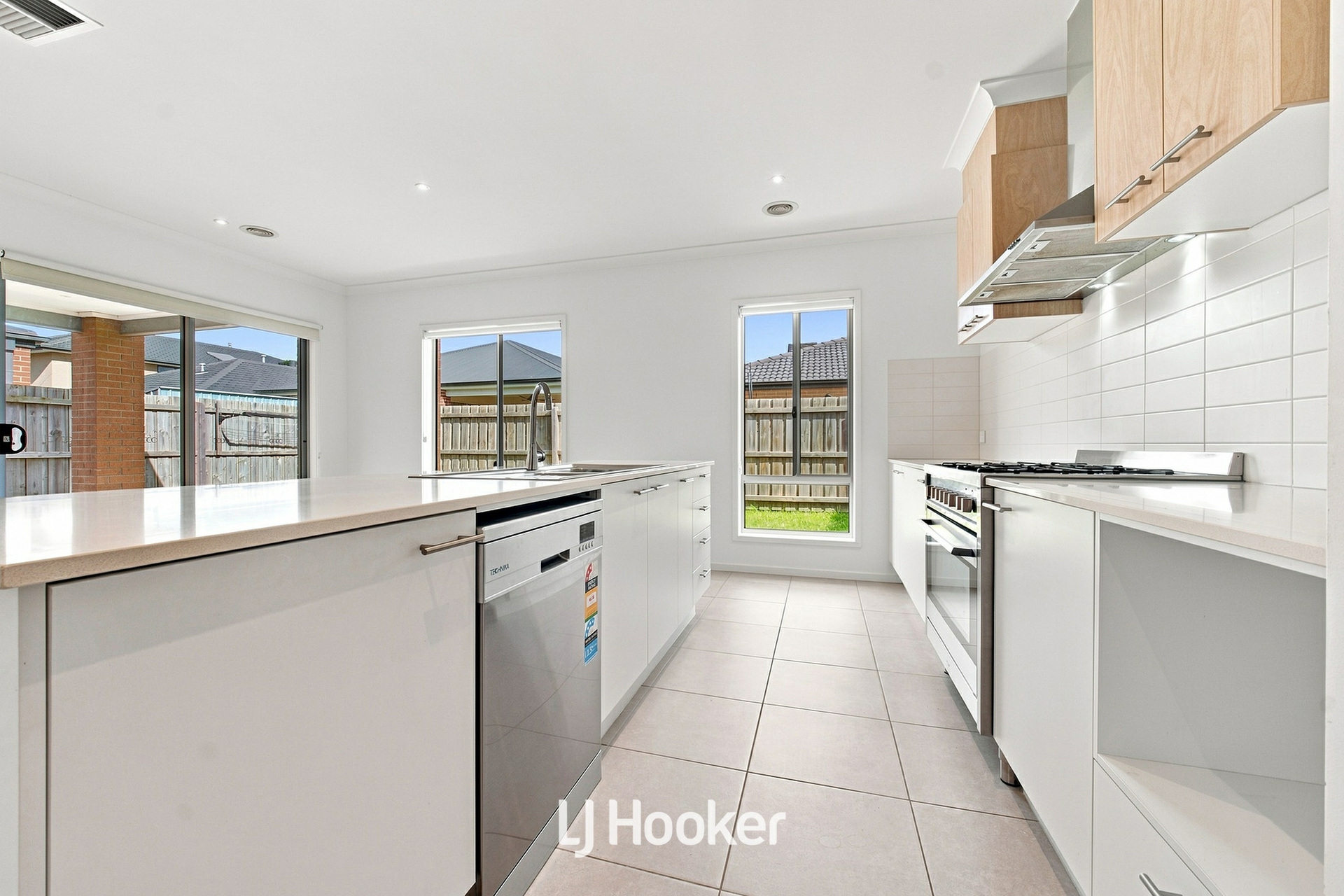 11 Parlia Street — photo 8 of 24