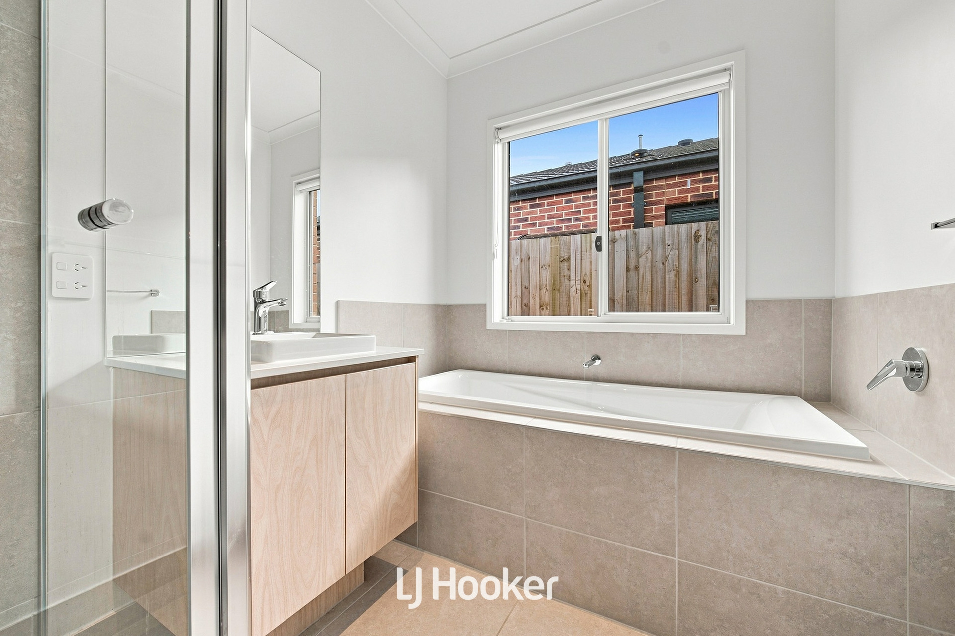 11 Parlia Street — photo 13 of 24
