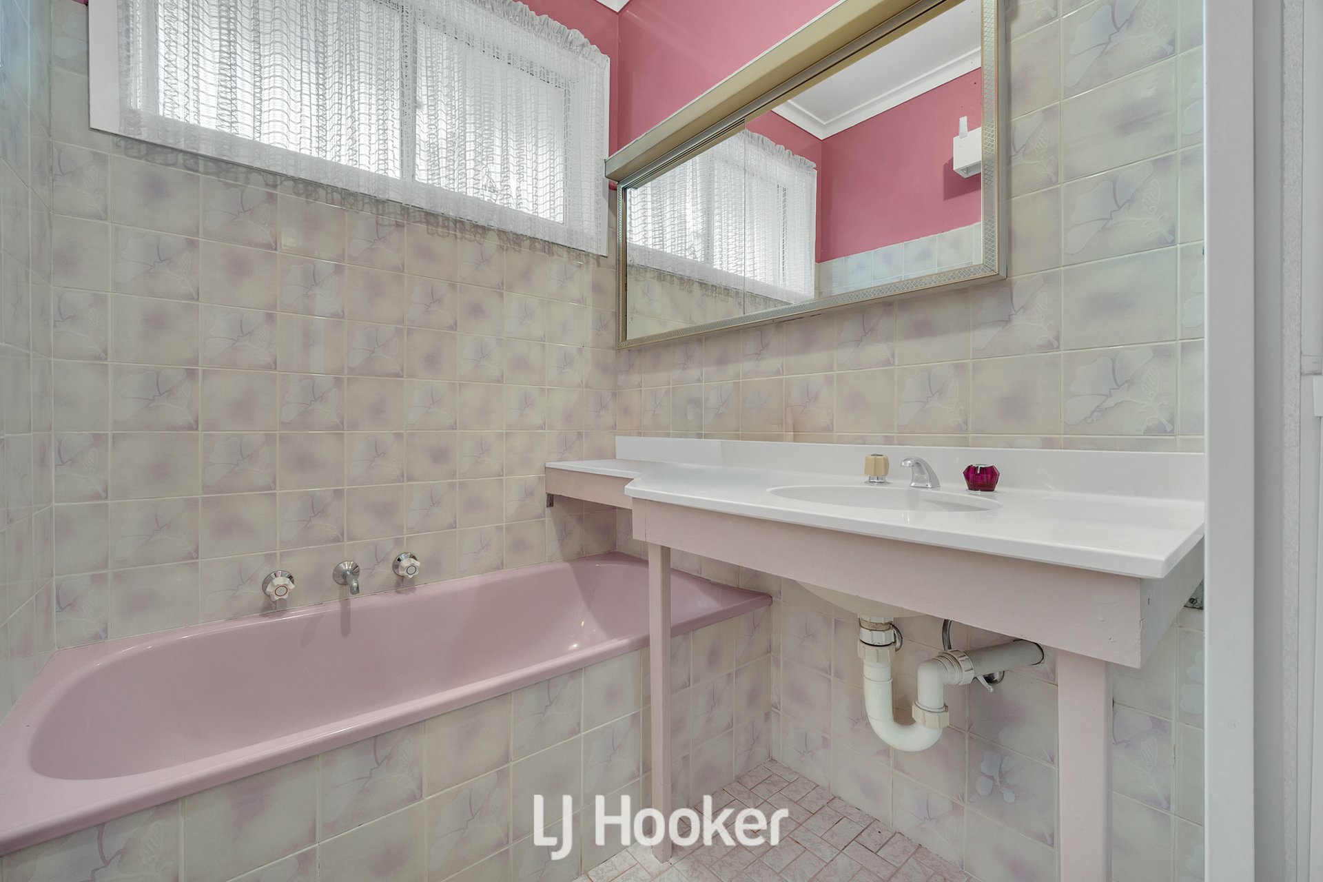 88 Rebecca Street — photo 14 of 20