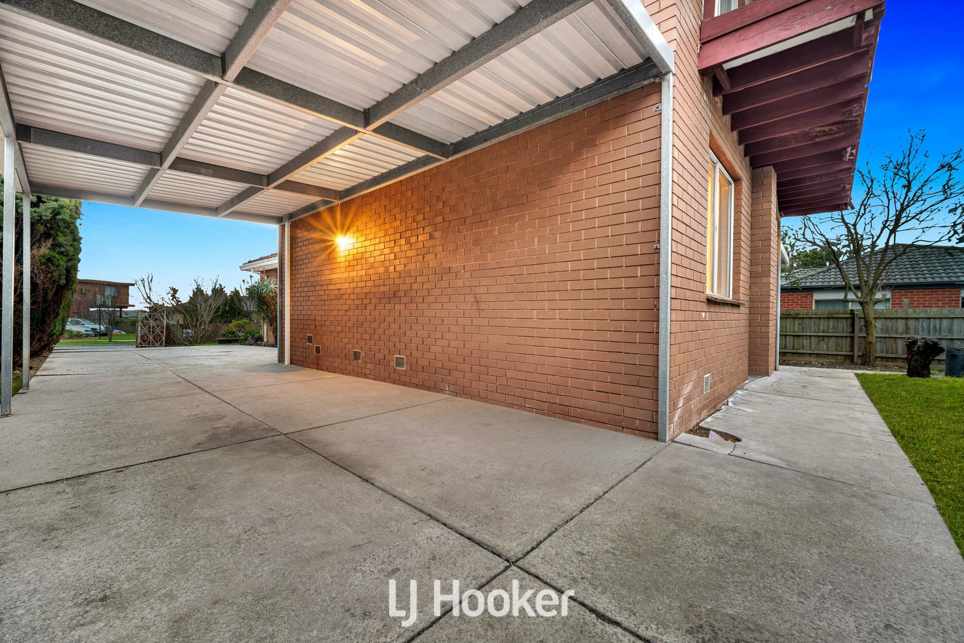 88 Rebecca Street — photo 16 of 20