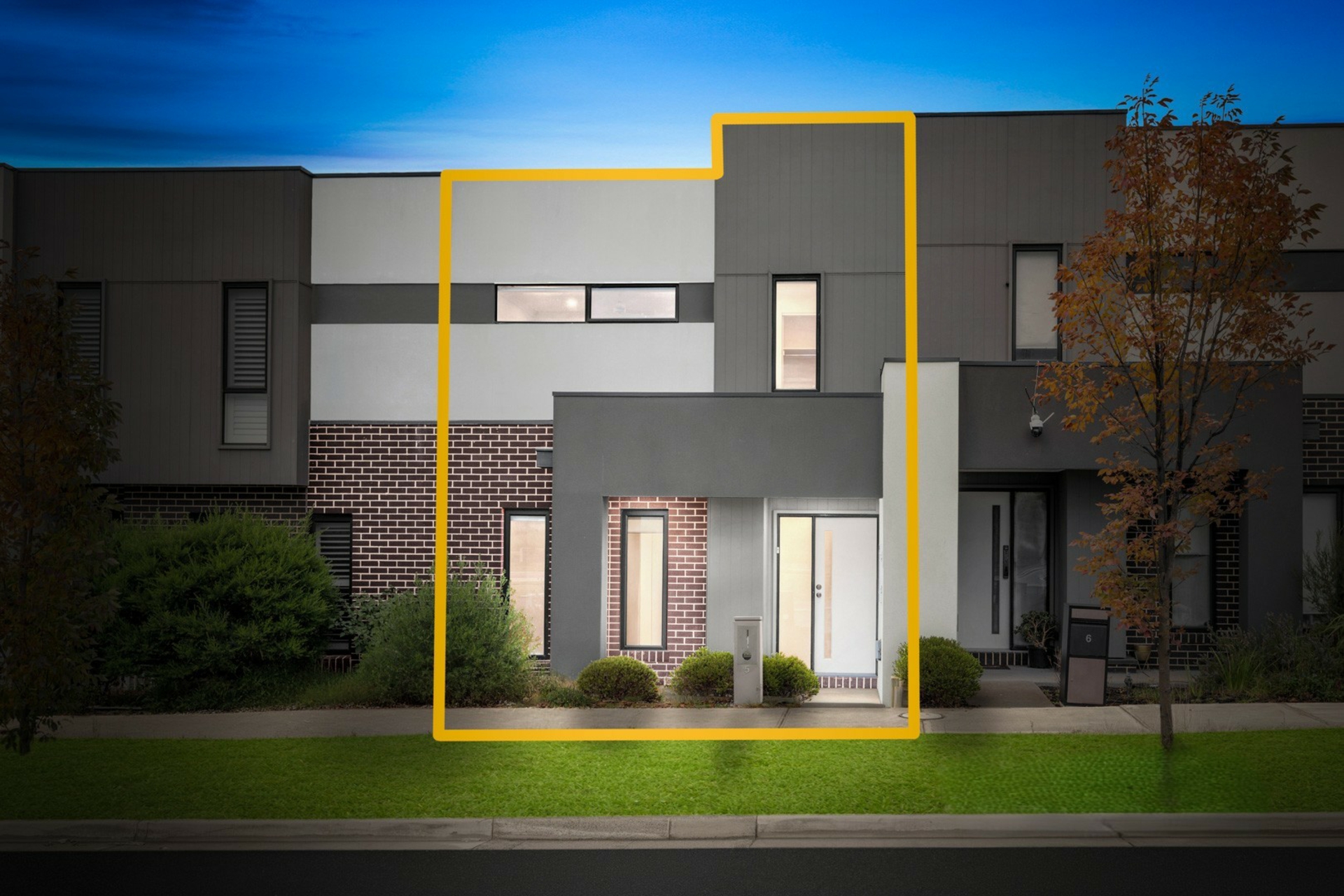 5 Talmalmo Lane — photo from LJ Hooker Dandenong City | Berwick