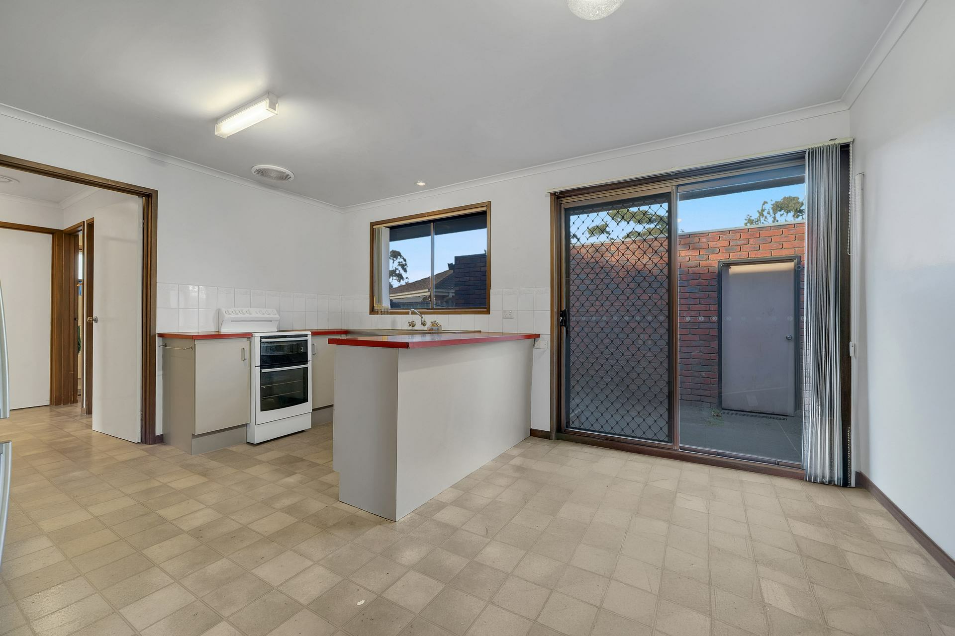 38 Averne Street — photo 10 of 26