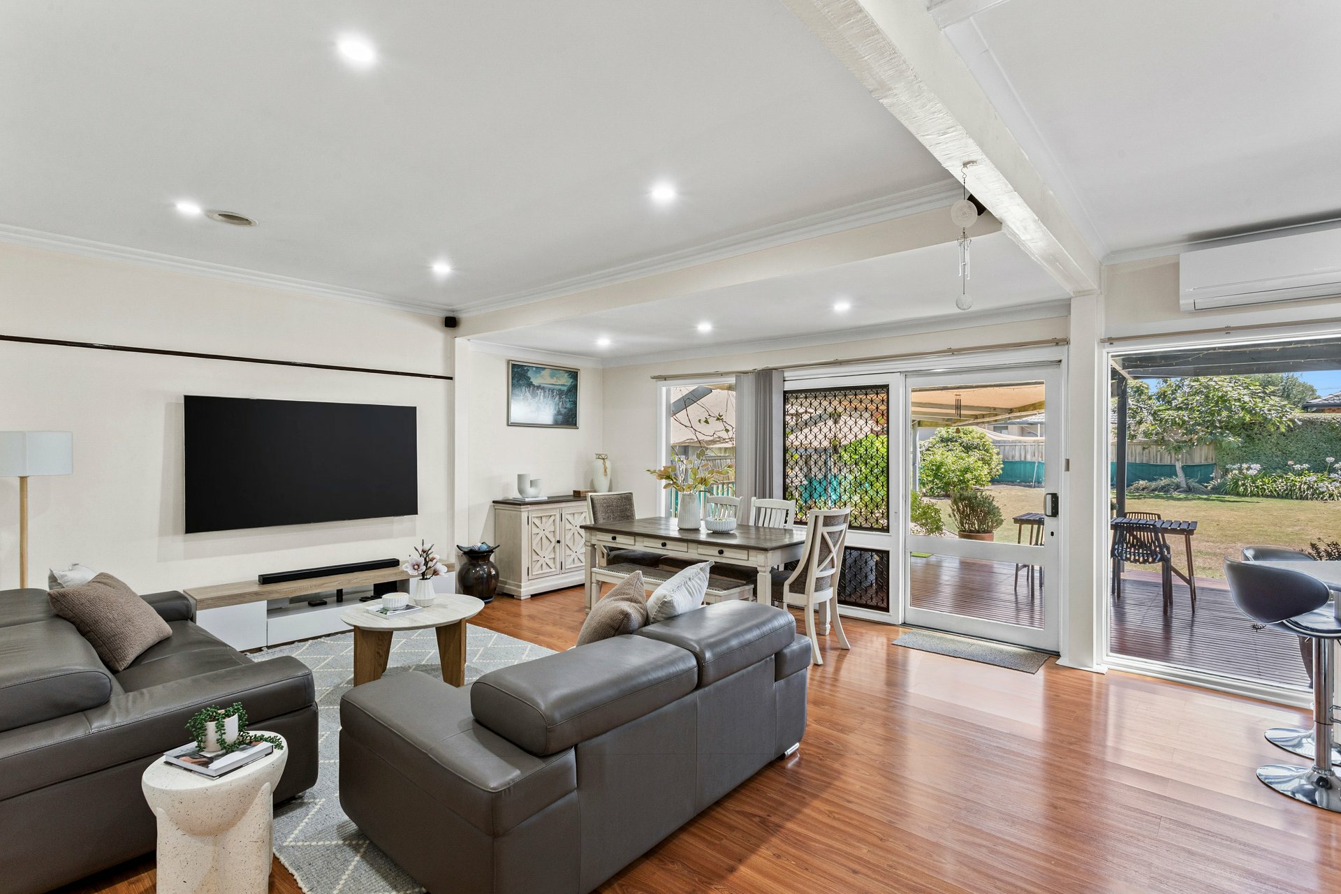 56 Bowmore Road — photo 6 of 20