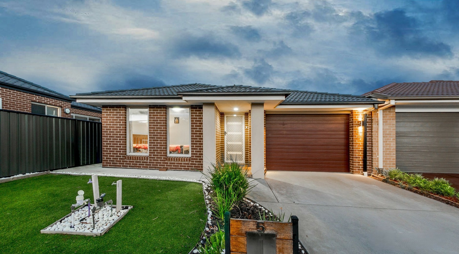 5 Elodea Way — photo from LJ Hooker Dandenong City | Berwick