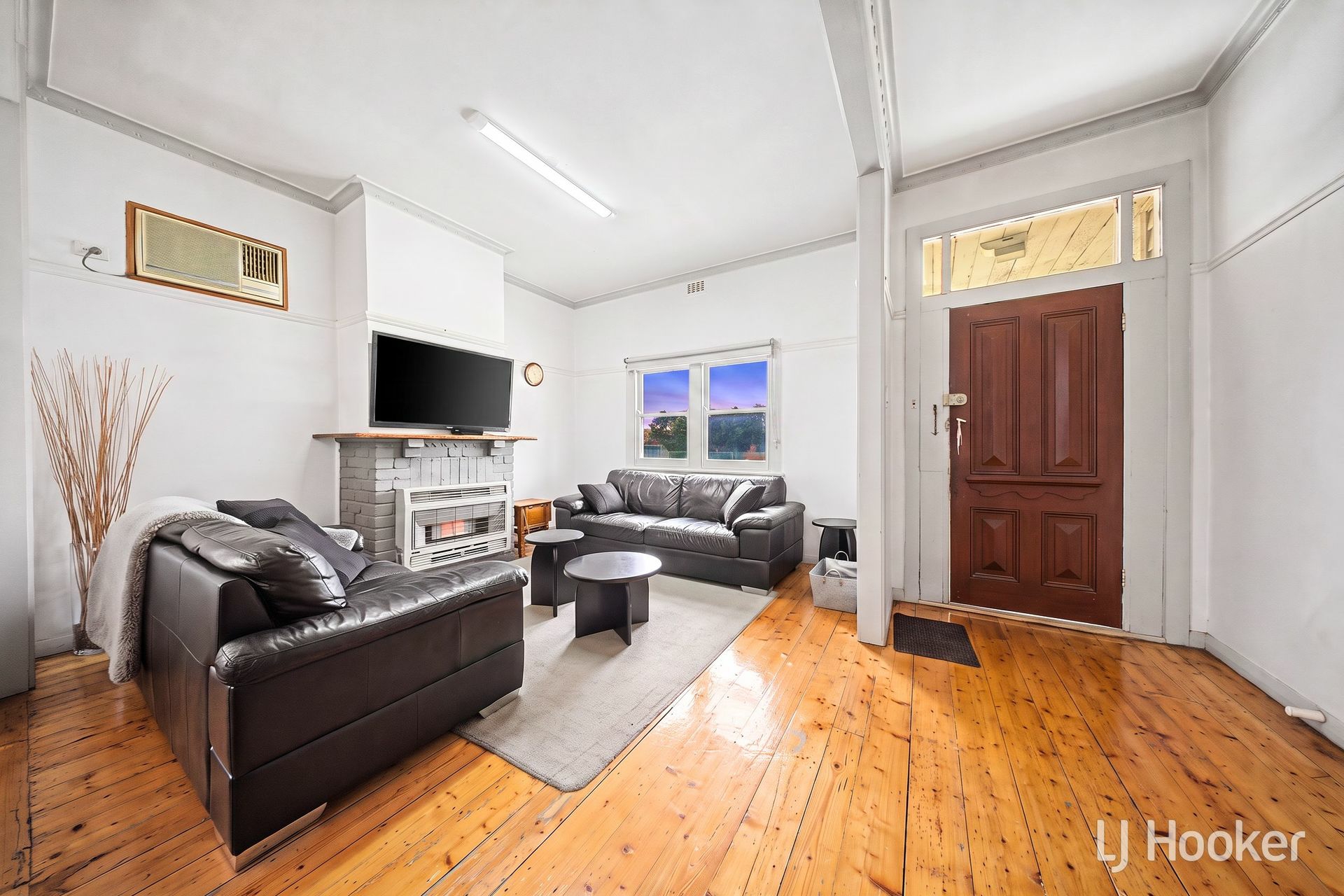 71 Lahinch Street — photo 5 of 23