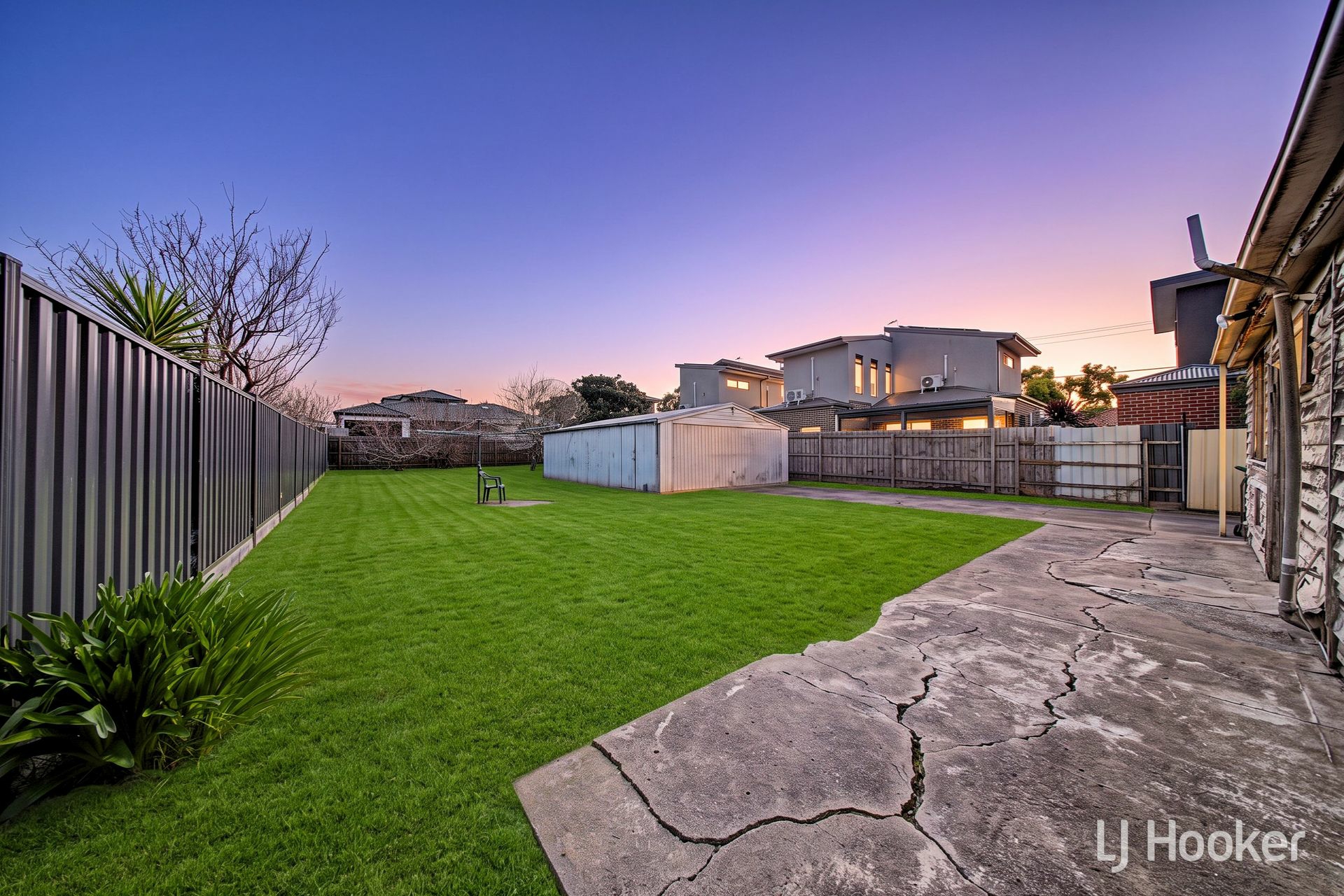 71 Lahinch Street — photo 17 of 23