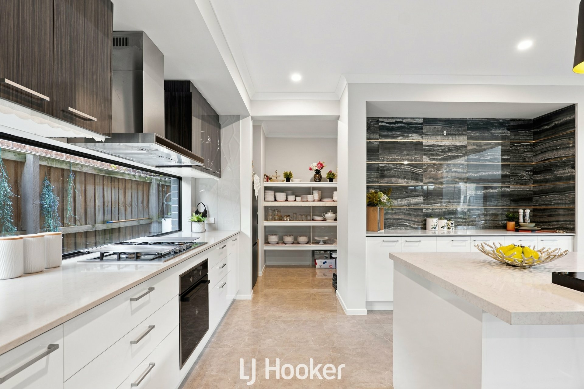 4 Rogers Close — photo 7 of 21