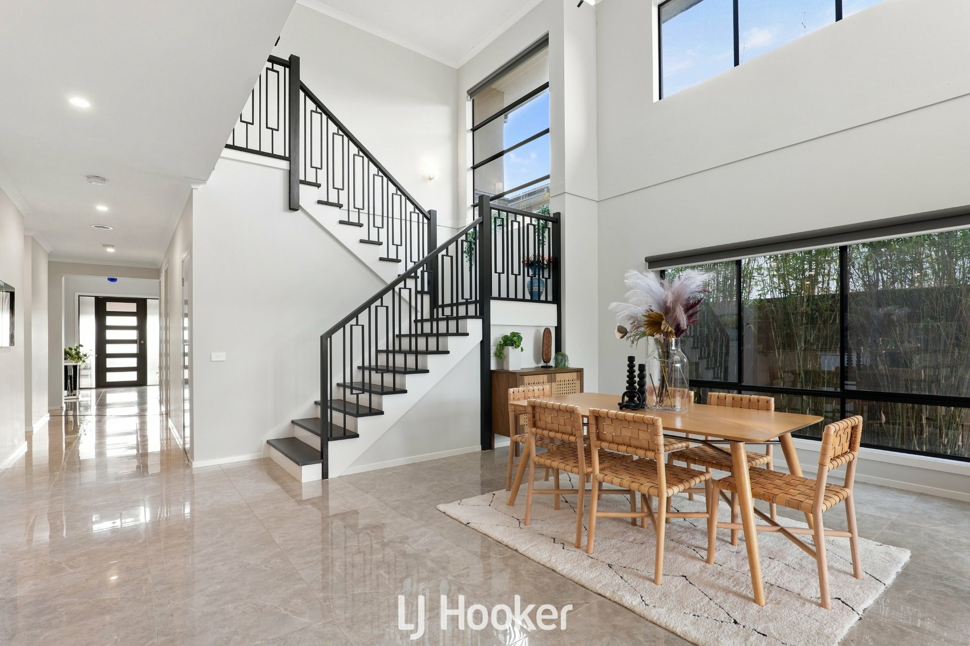 4 Rogers Close — photo 9 of 21