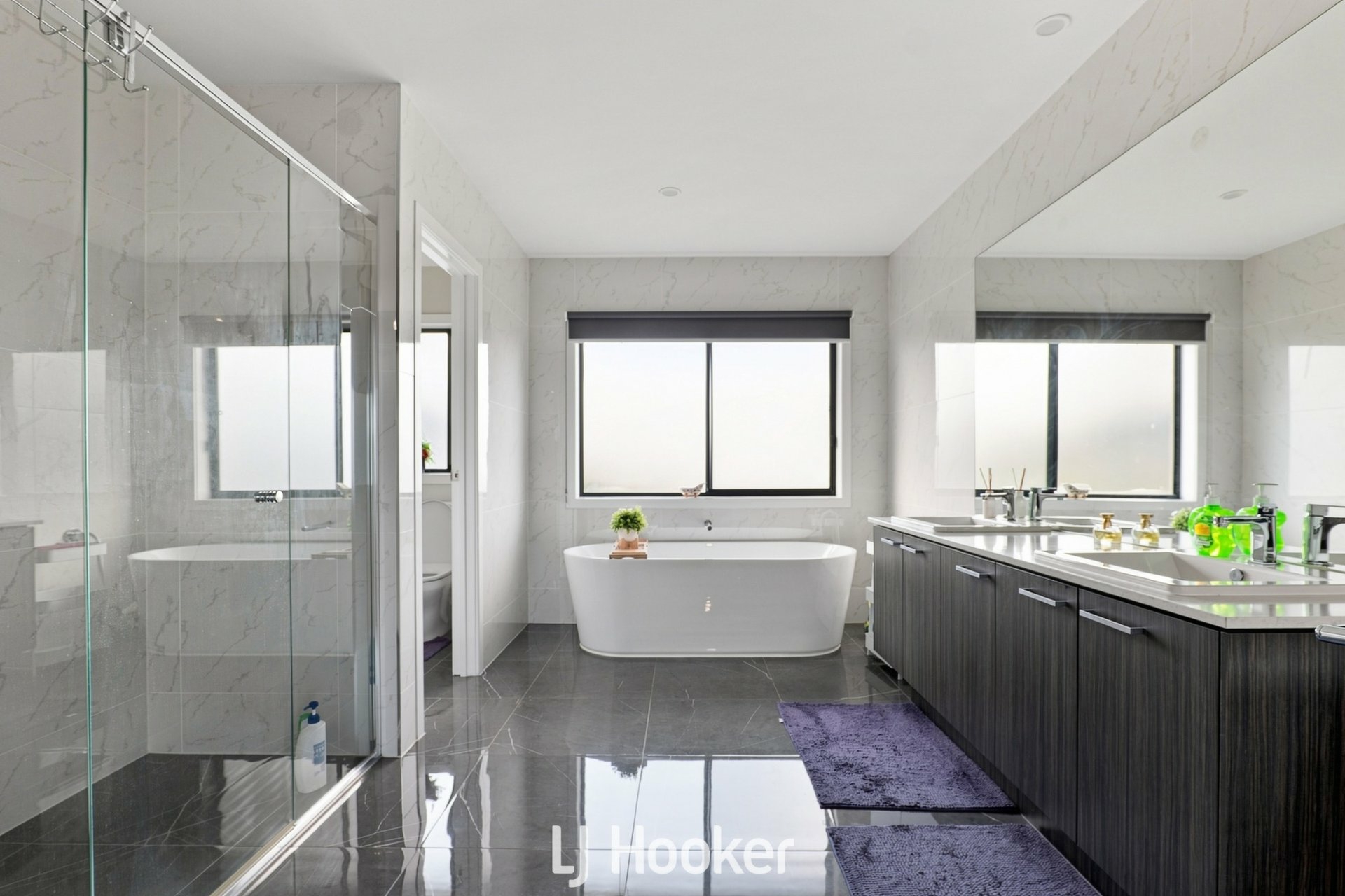 4 Rogers Close — photo 13 of 21
