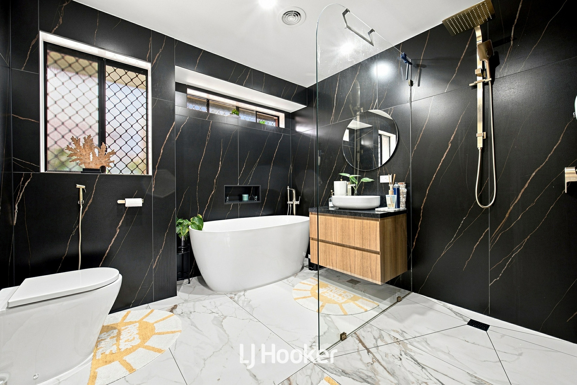 1 Lighthorse Crescent — photo 10 of 20