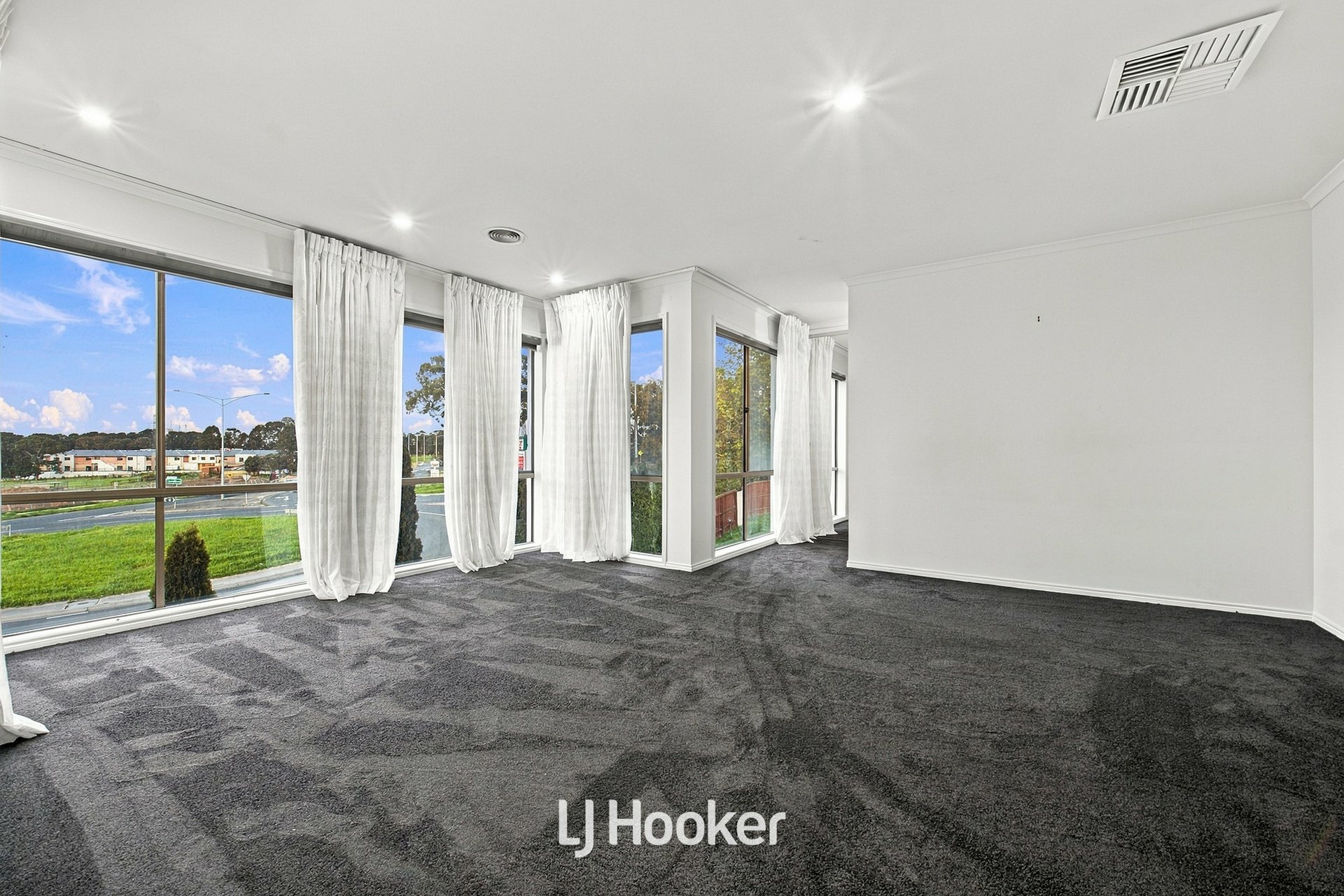 7 Redleaf Close — photo 6 of 30