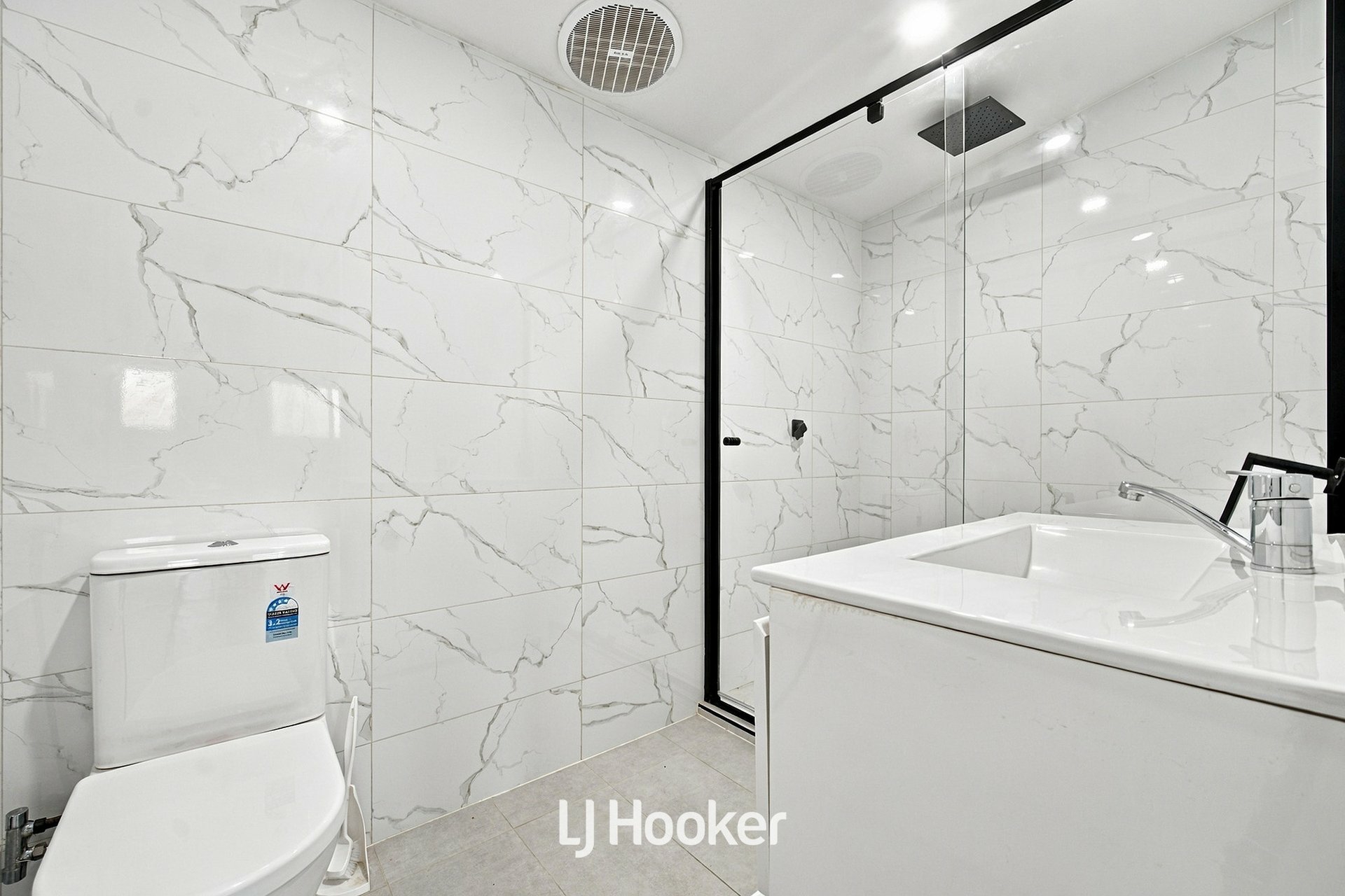 7 Redleaf Close — photo 27 of 30