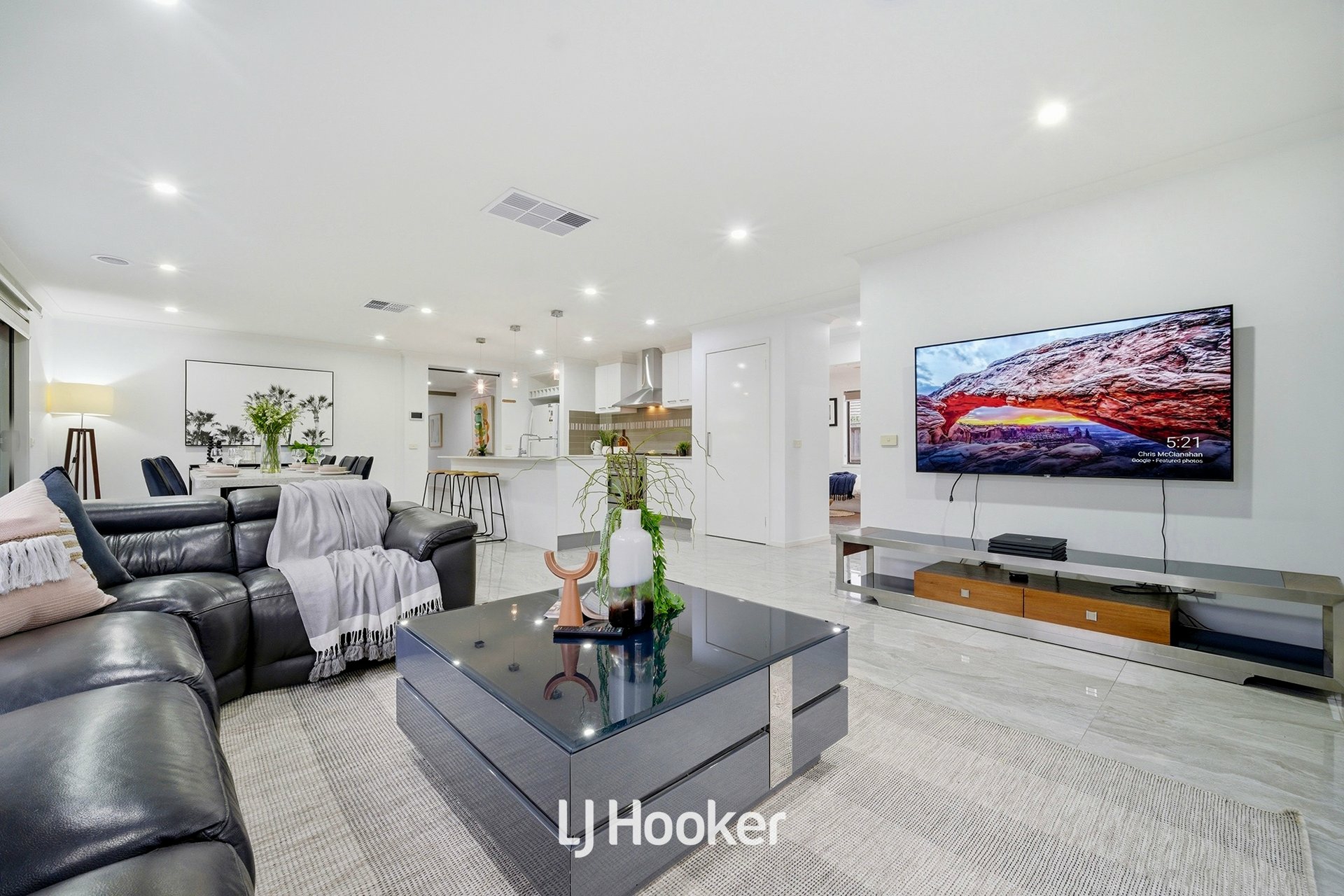 84 Glenelg Street — photo 3 of 20