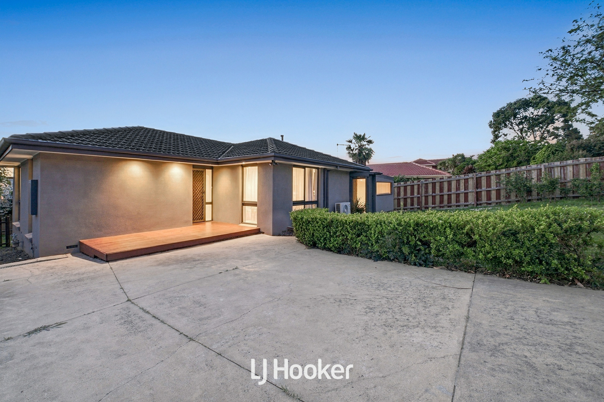 31 Matthew Flinders Avenue — photo 4 of 25