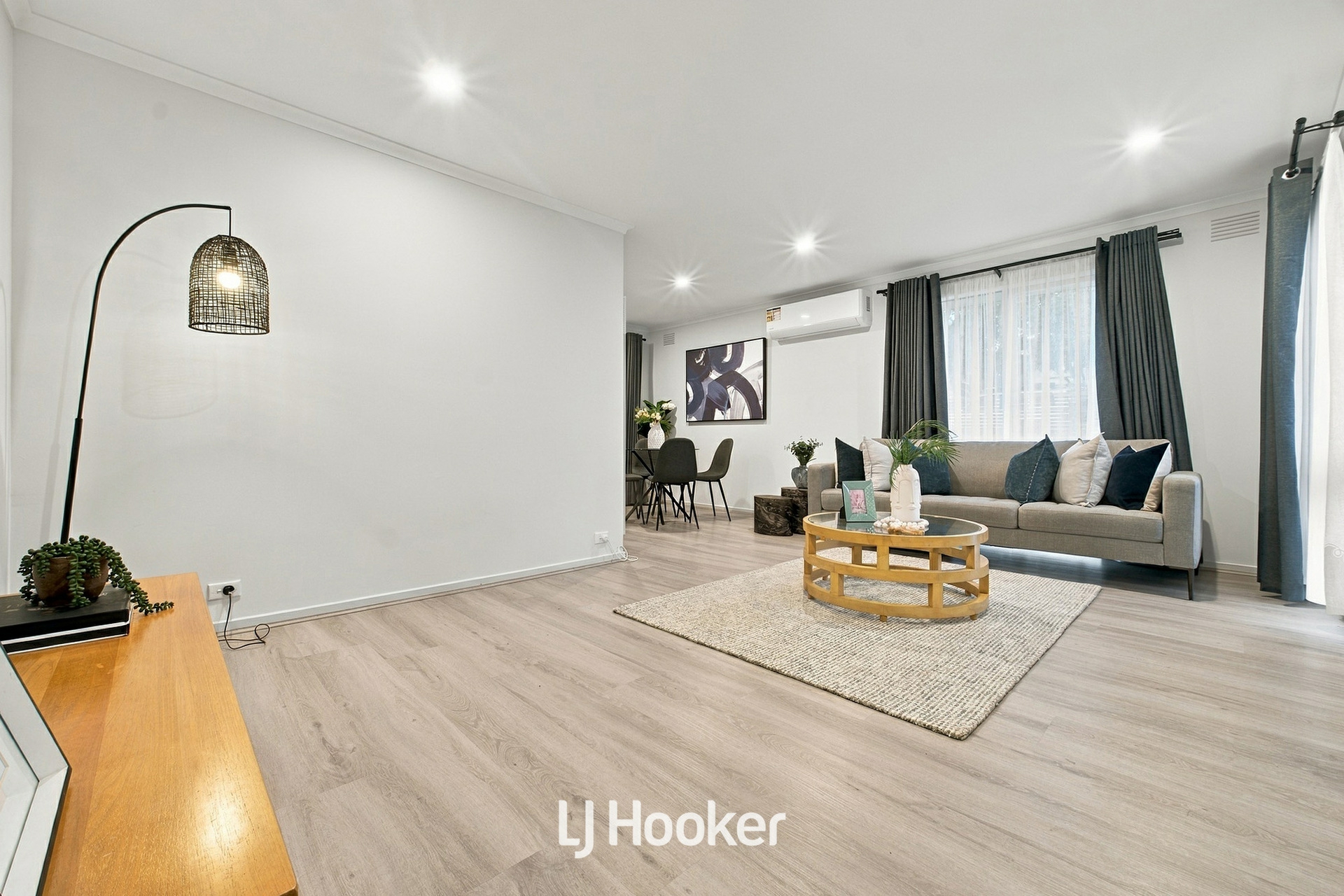 31 Matthew Flinders Avenue — photo 7 of 25