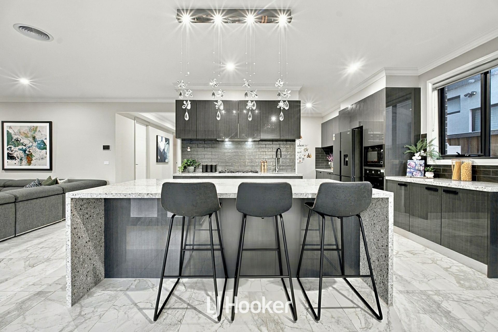 12 Nandewar Street — photo 10 of 30