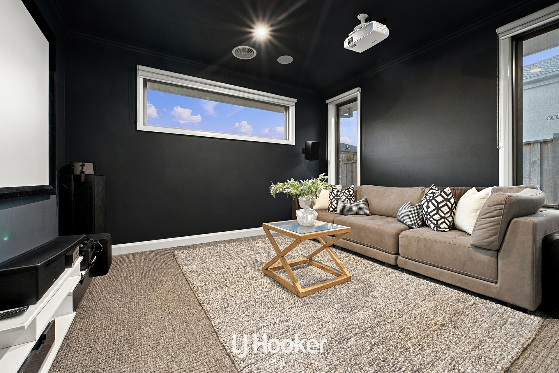 12 Nandewar Street — photo 14 of 30
