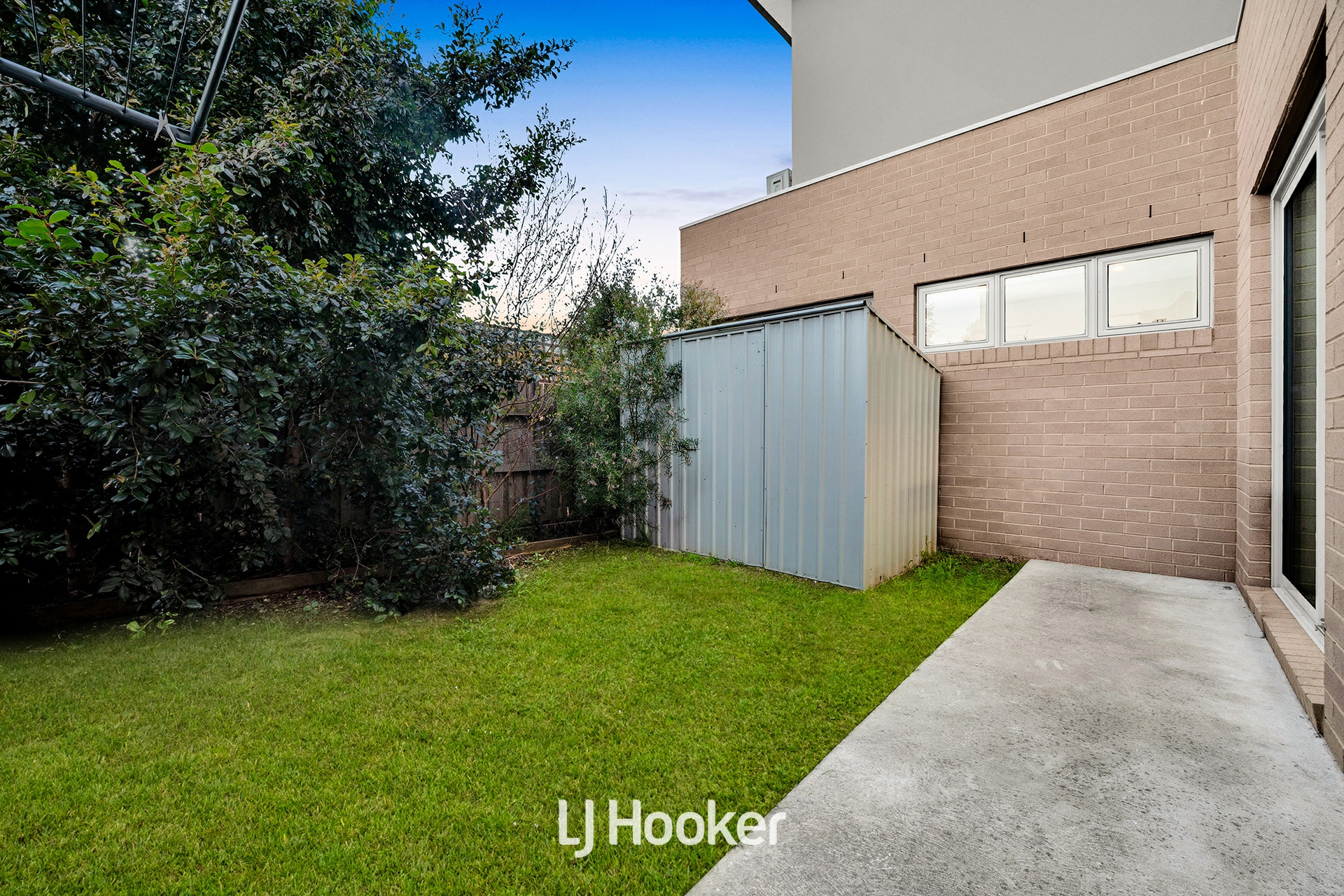 1/25 William Avenue — photo 11 of 15
