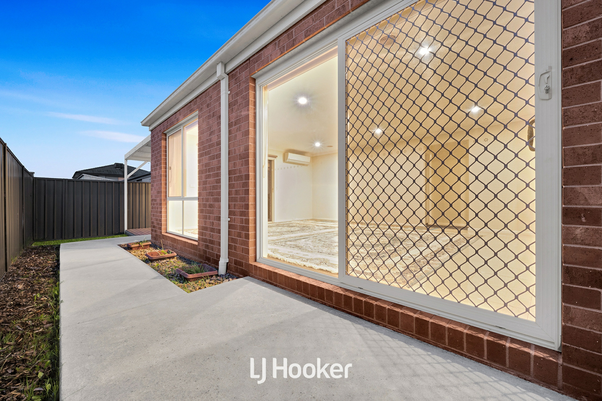 42 Elmslie Drive — photo 18 of 22