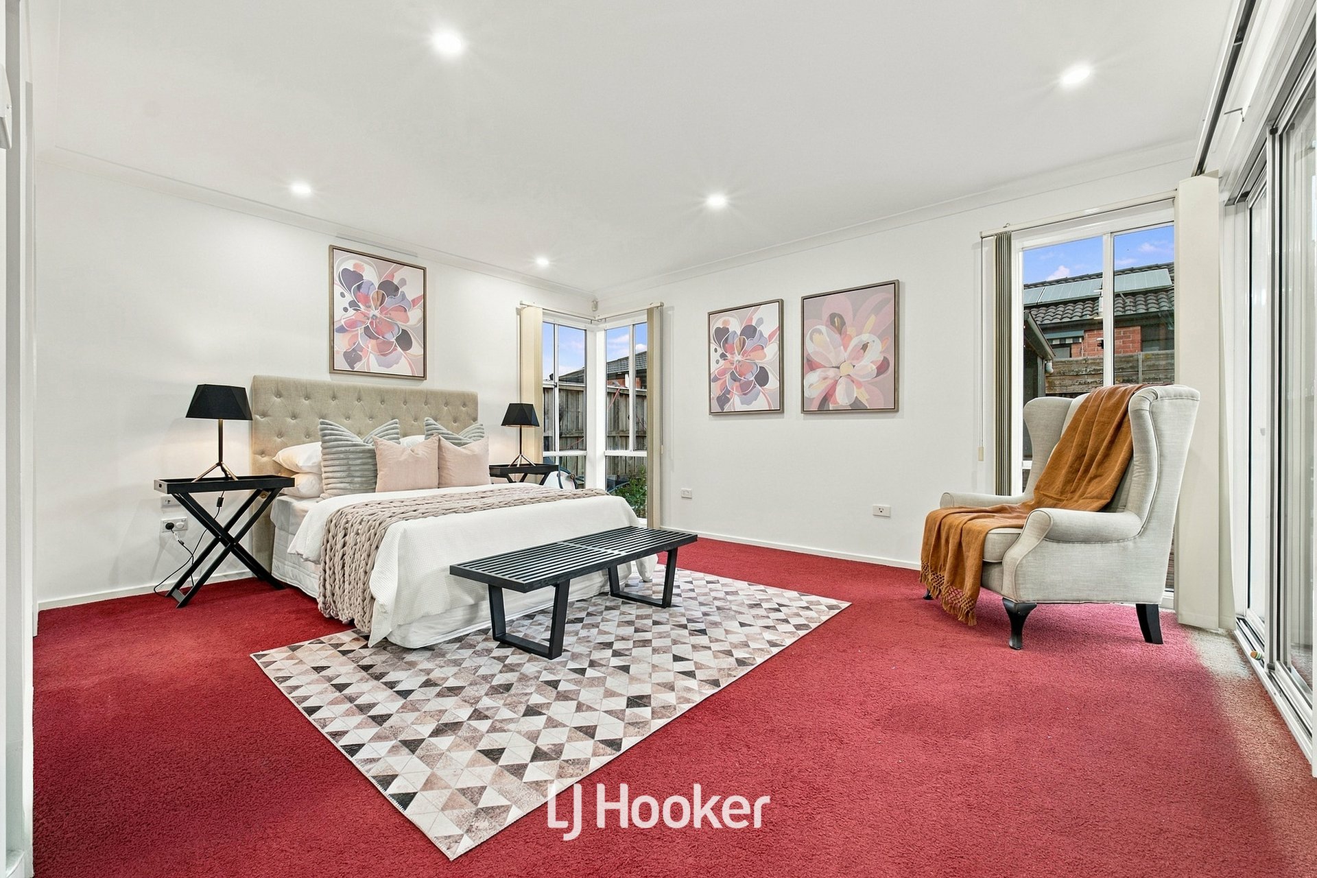 15 Sussex Avenue — photo 12 of 22