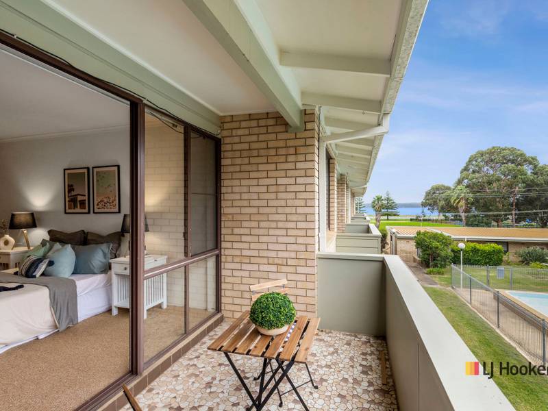 13/230 Beach Road, Batehaven