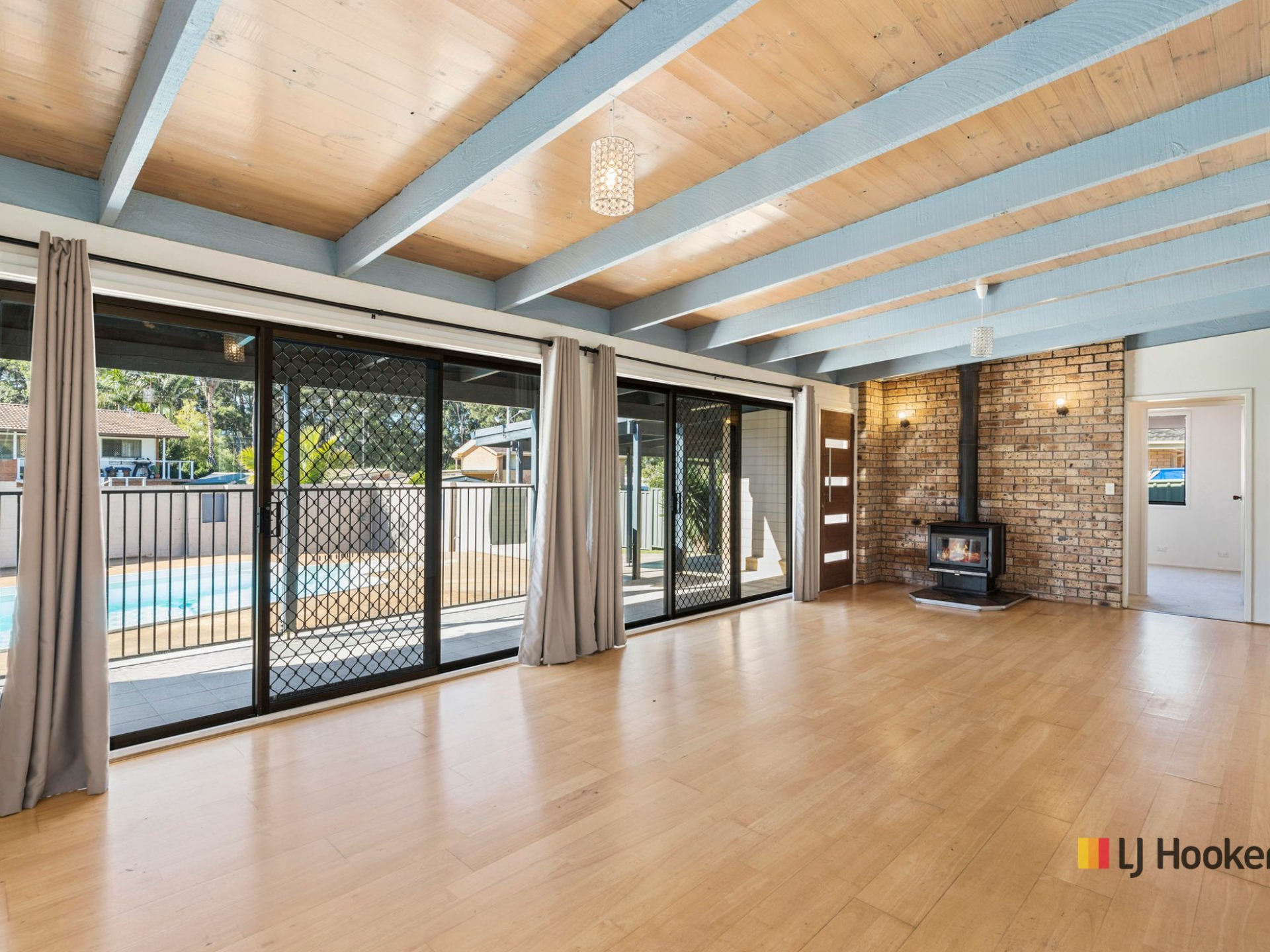 26 Flinders Way, Surf Beach
