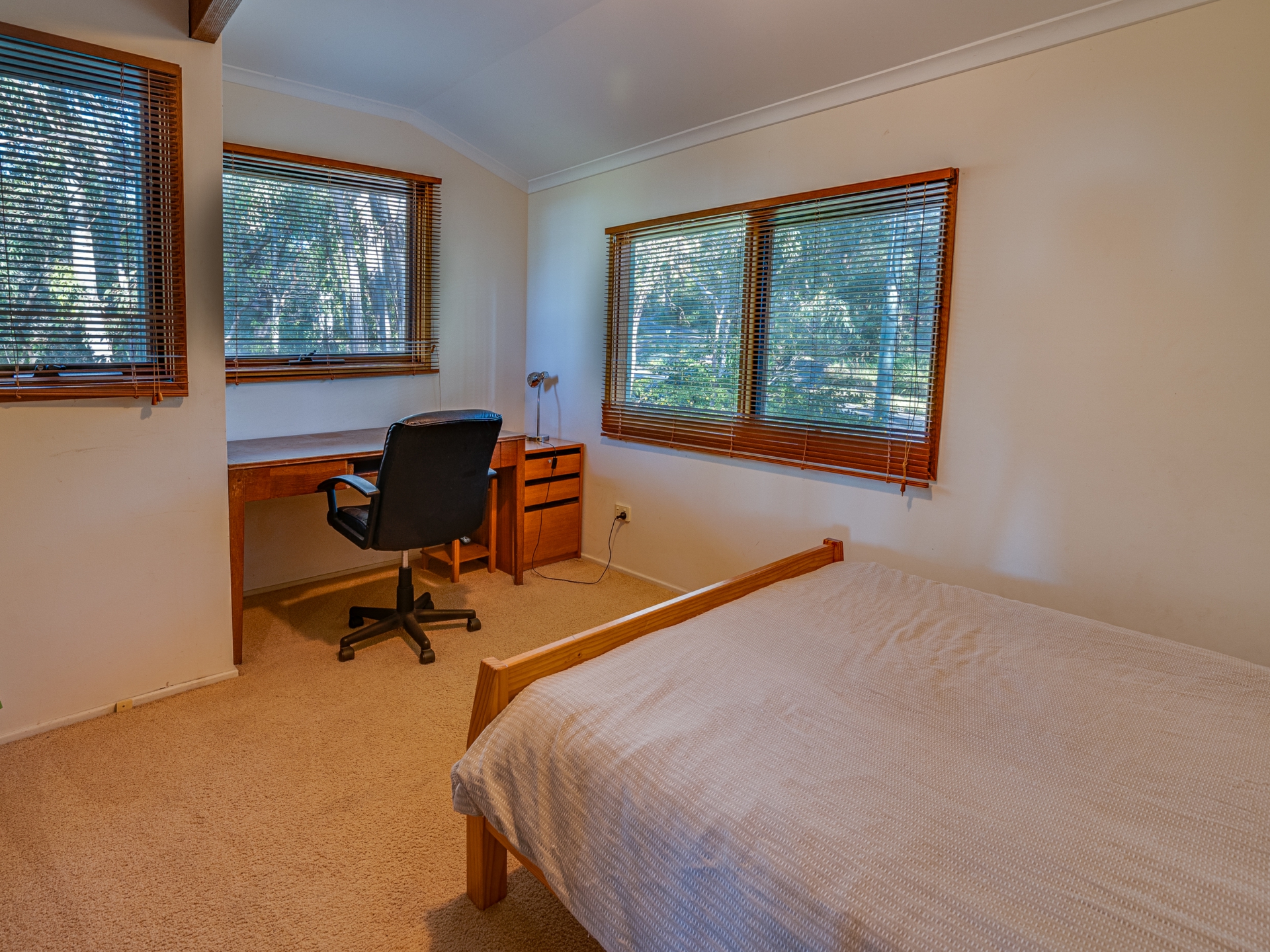 78 Burri Point Road, GUERILLA BAY