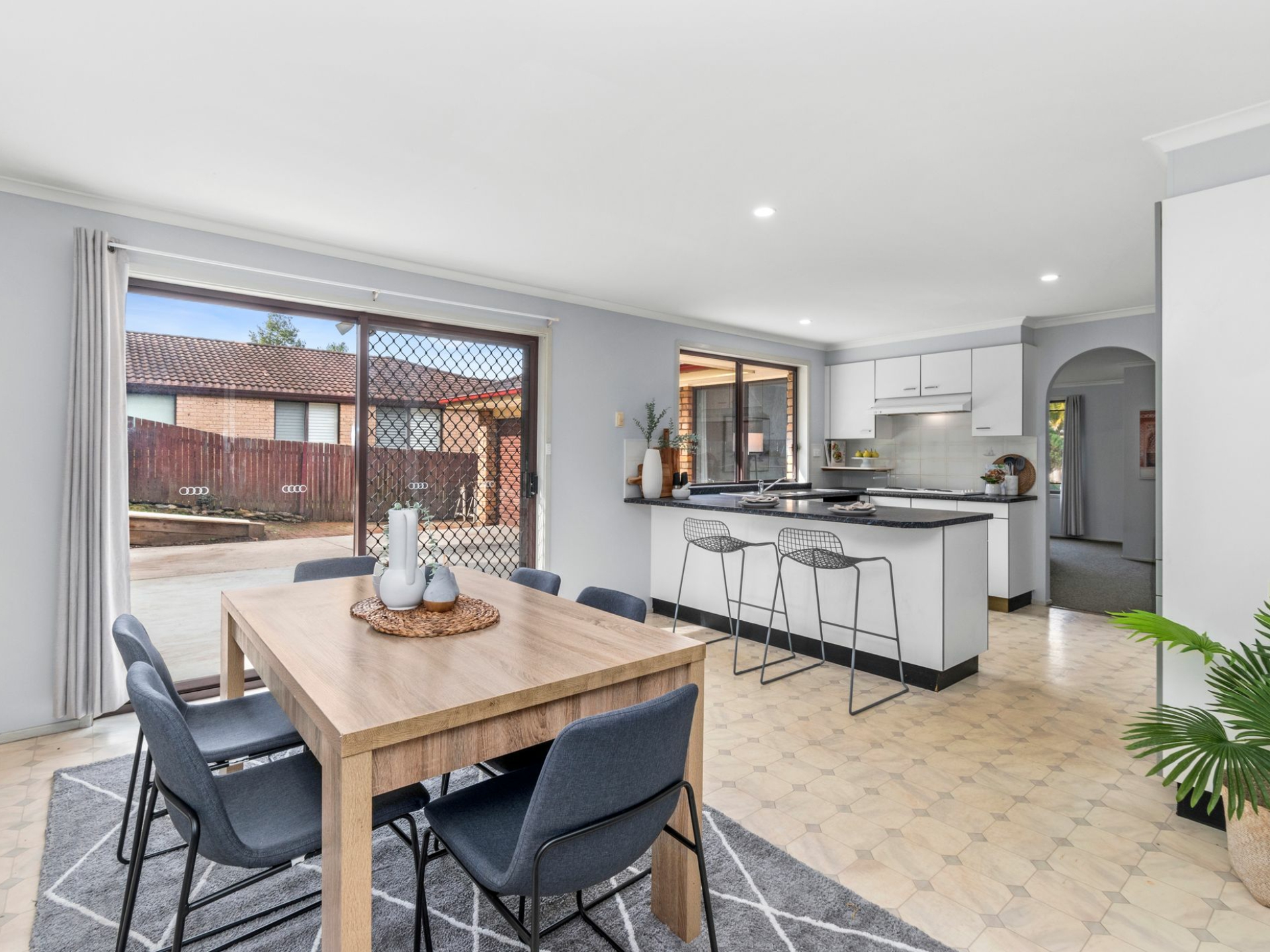 32 Melaleuca Crescent, Catalina